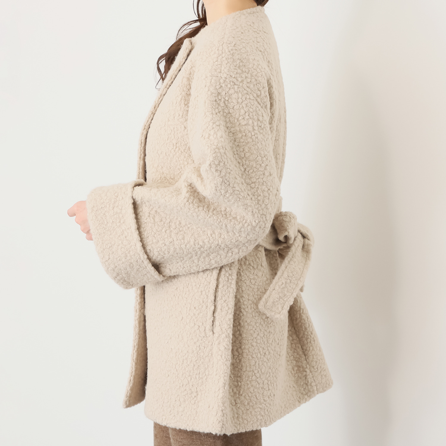 チーロ エアリーブークレ ノーカラージャコット