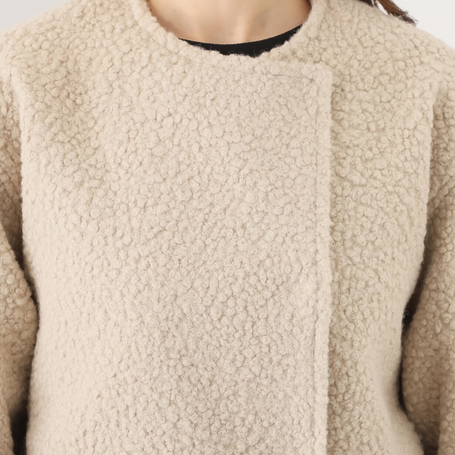 チーロ エアリーブークレ ノーカラージャコット