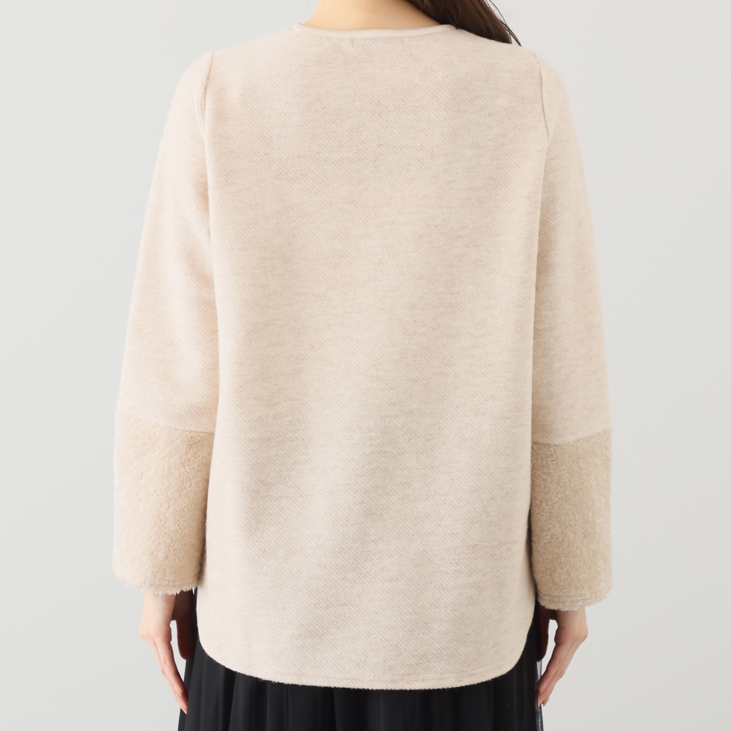 リサリサ ウール混インレー 袖ボア切替 デザインプルオーバー