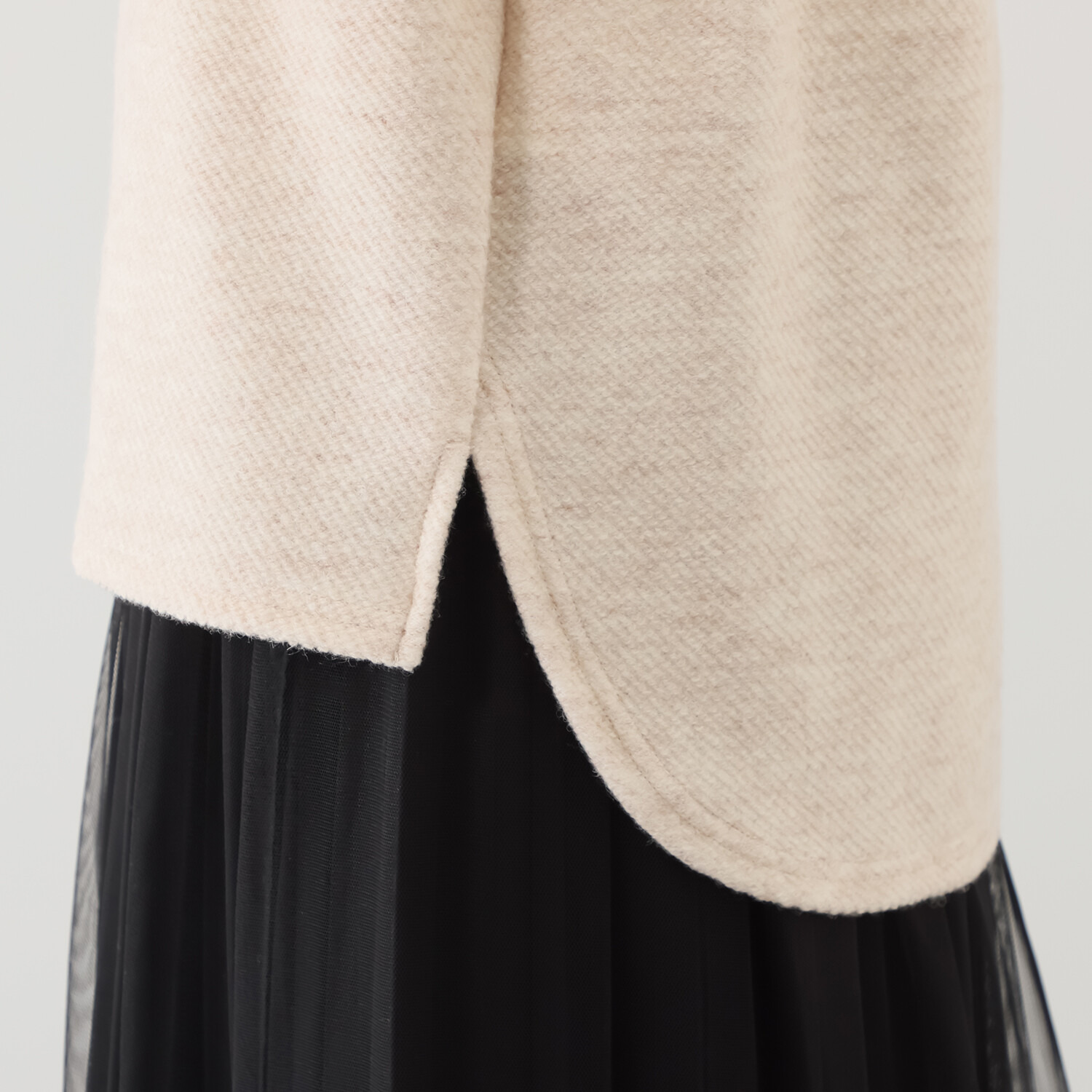 リサリサ ウール混インレー 袖ボア切替 デザインプルオーバー