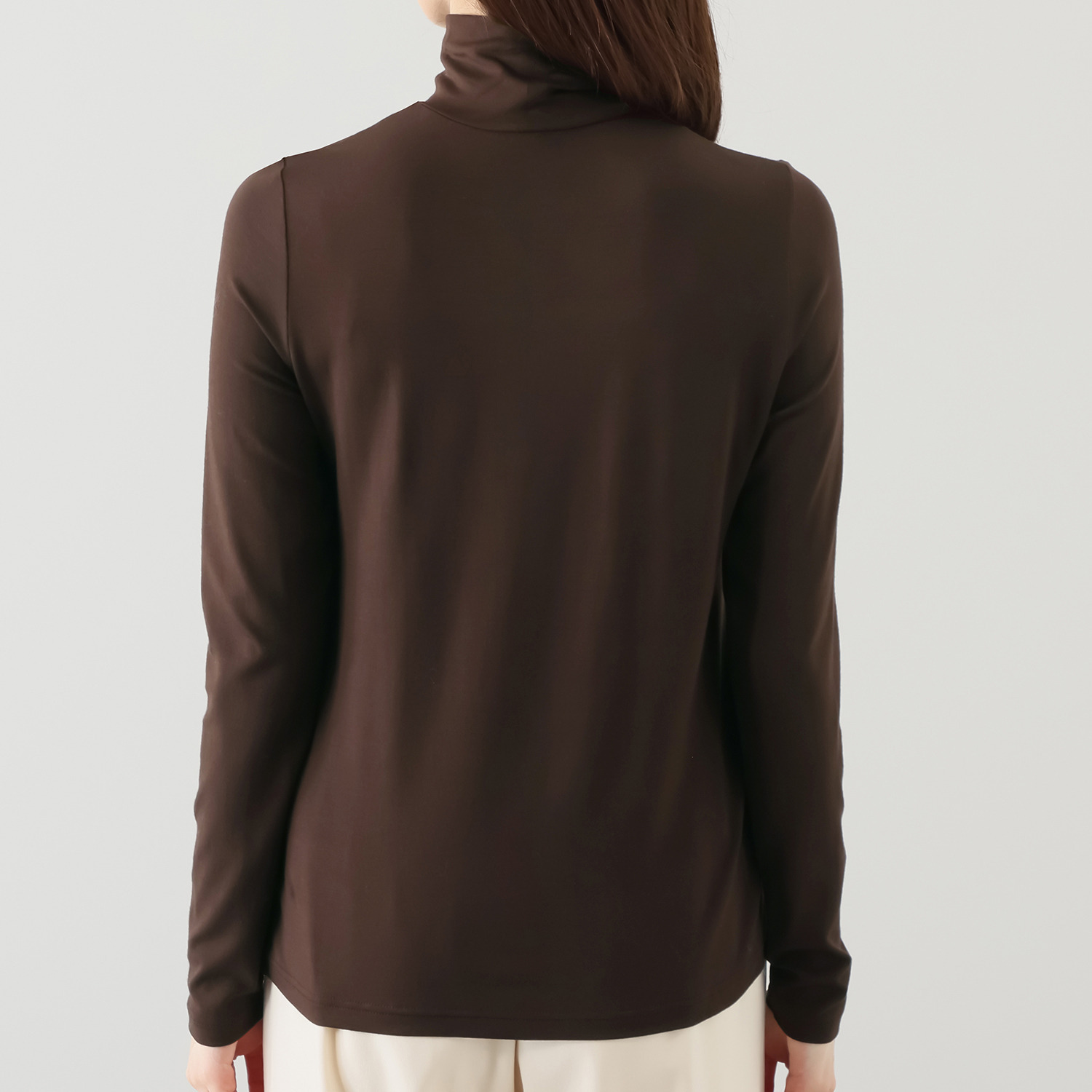 リサリサ シルキーな肌触り ベア天竺 タートルネック プルオーバー