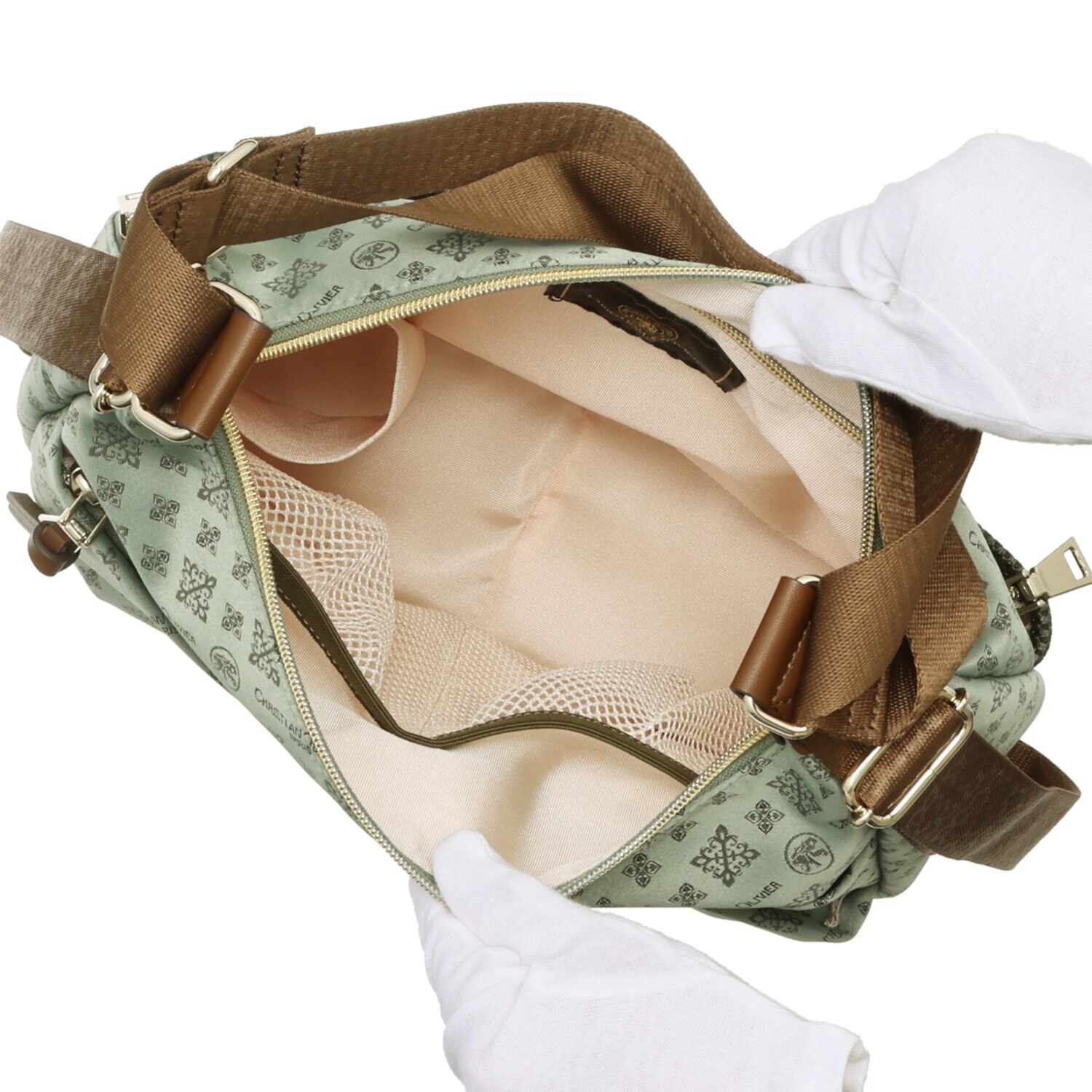 クリスチャン　オリビエ はっ水ジャガード モノグラム柄 クロスポケット 軽量２ウェイ ショルダーリュック  
