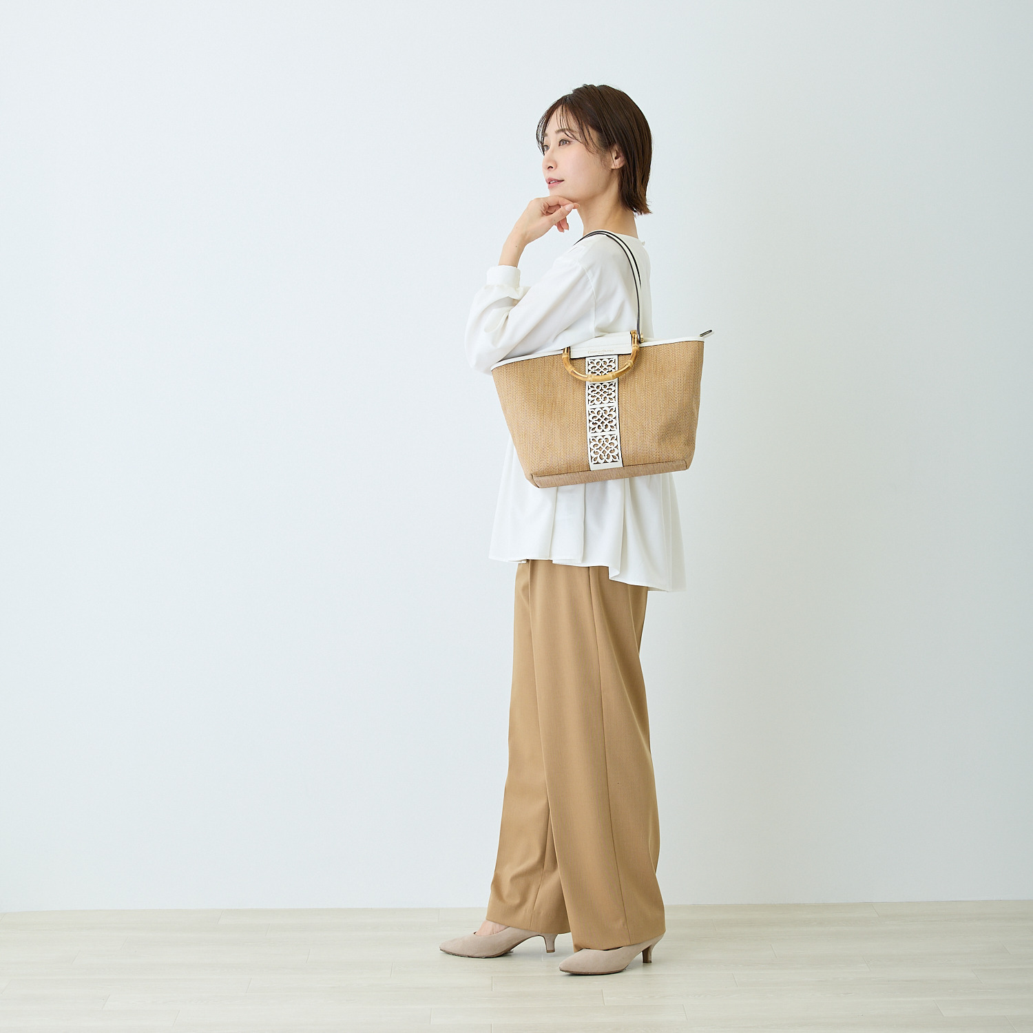 クリスチャン　オリビエ レーザーカットシリーズ バンブーハンドル ２ウェイトートバッグ