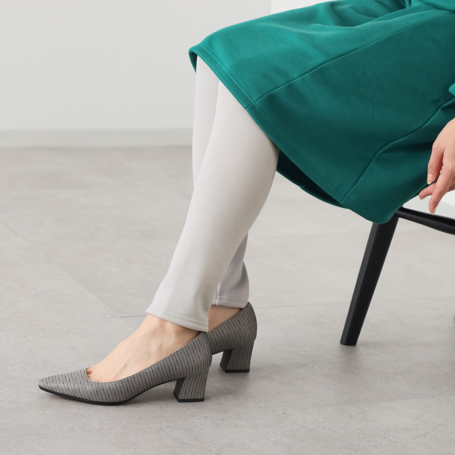 ココンライフ　ドゥ 吸湿発熱・吸放湿 ふんわり裏シャギー ロング丈レギンス