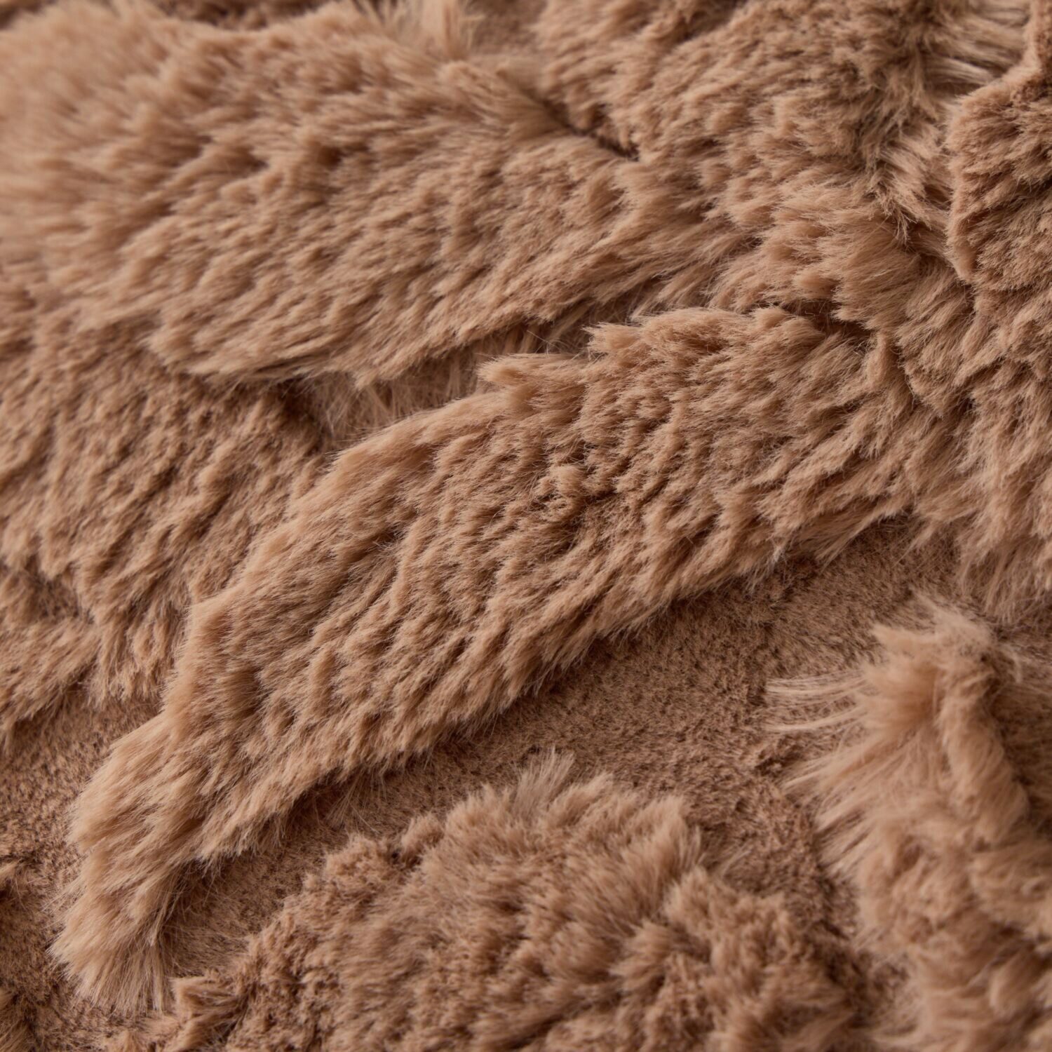 暖かクワトロファータッチ 三角クッション ＜同色２個セット＞