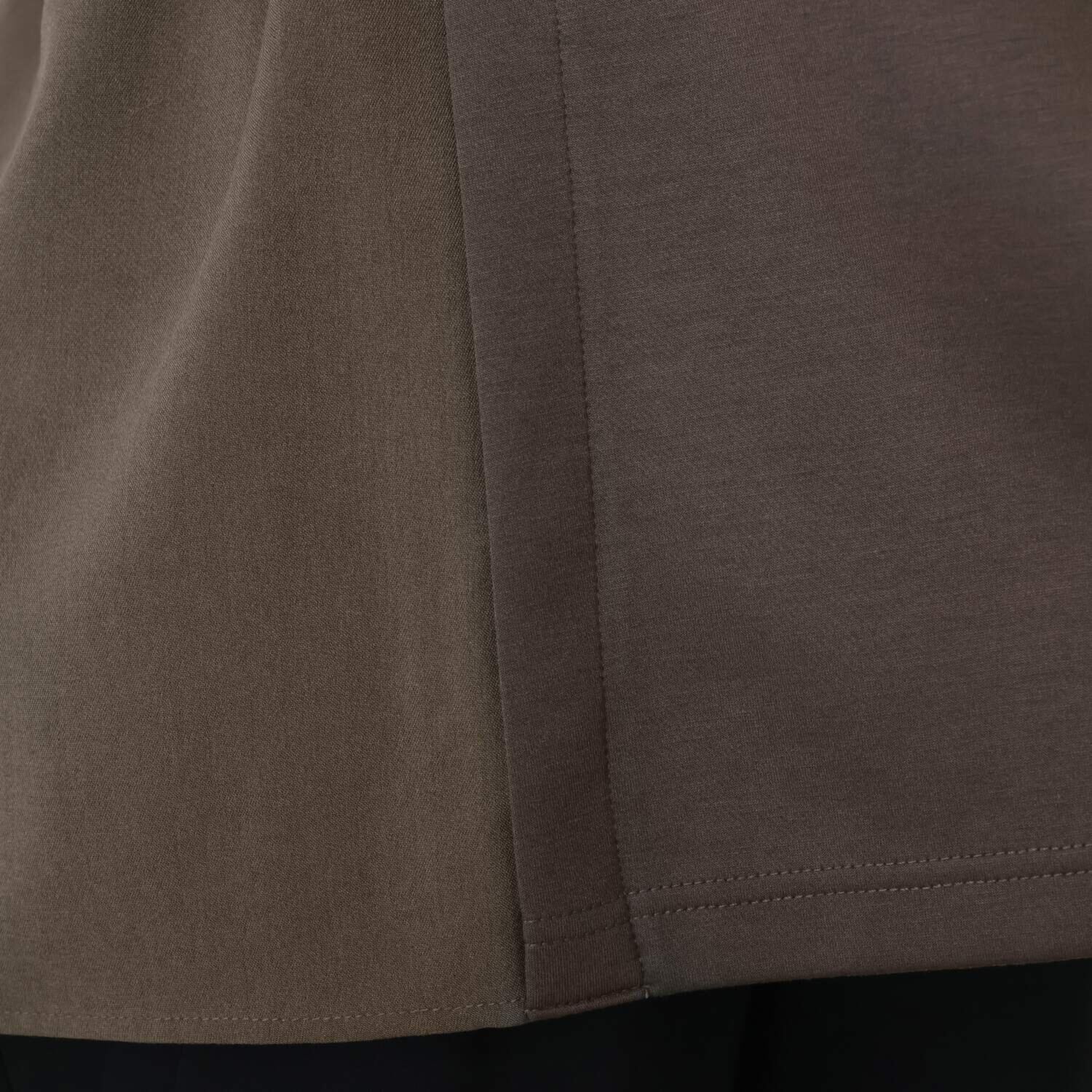 ヨーコモリモト スタイリッシュに スタイルアップが叶う デザインプルオーバー