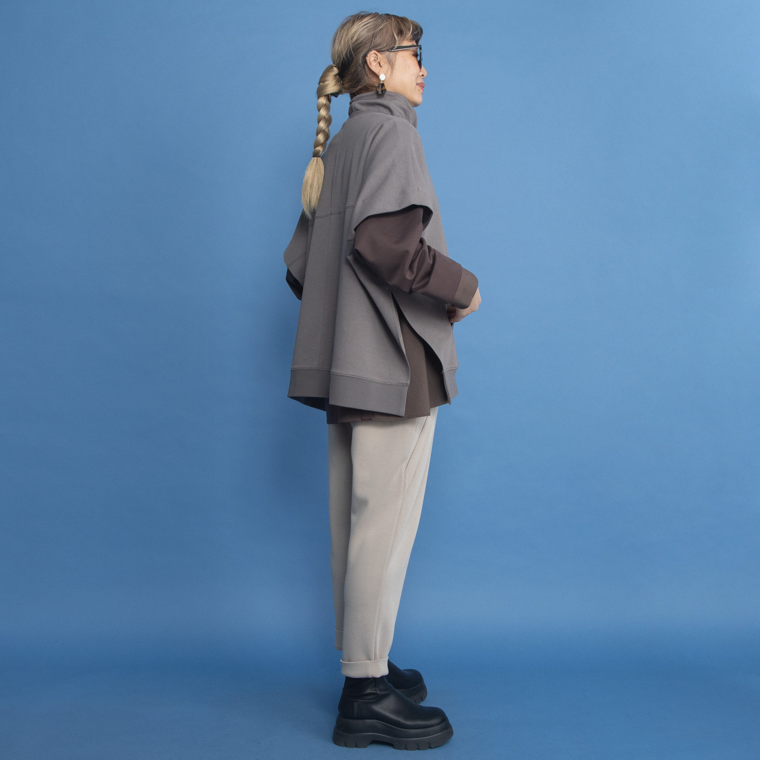 ヨーコモリモト スタイルアップ 切替デザイン テーパードパンツ