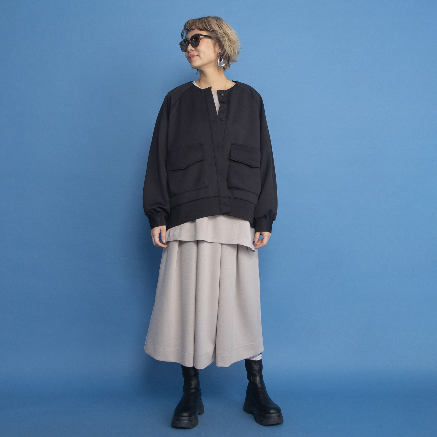ヨーコモリモト 端境期をおしゃれに装う デザインブルゾン