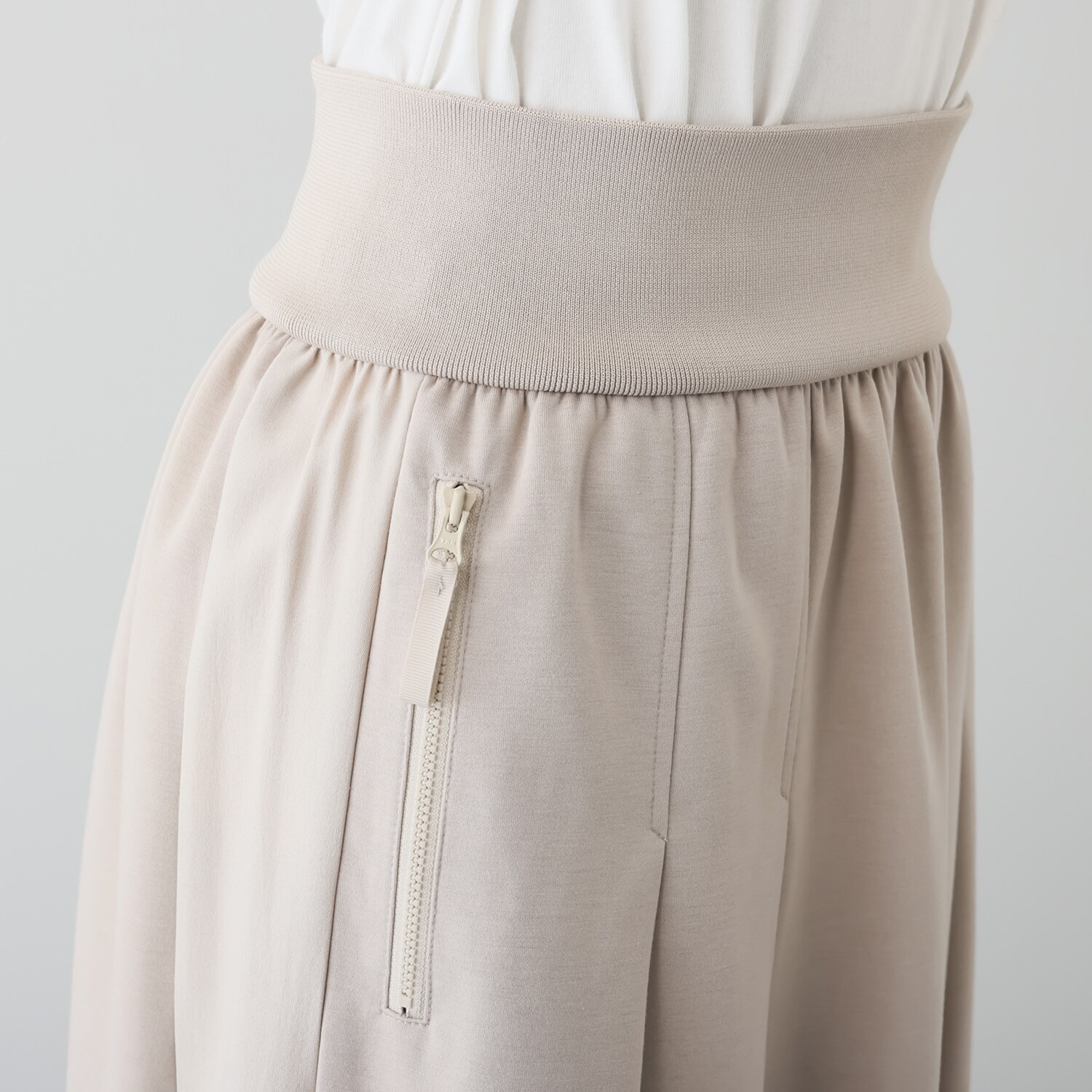 ヨーコモリモト タックデザイン ロングスカート