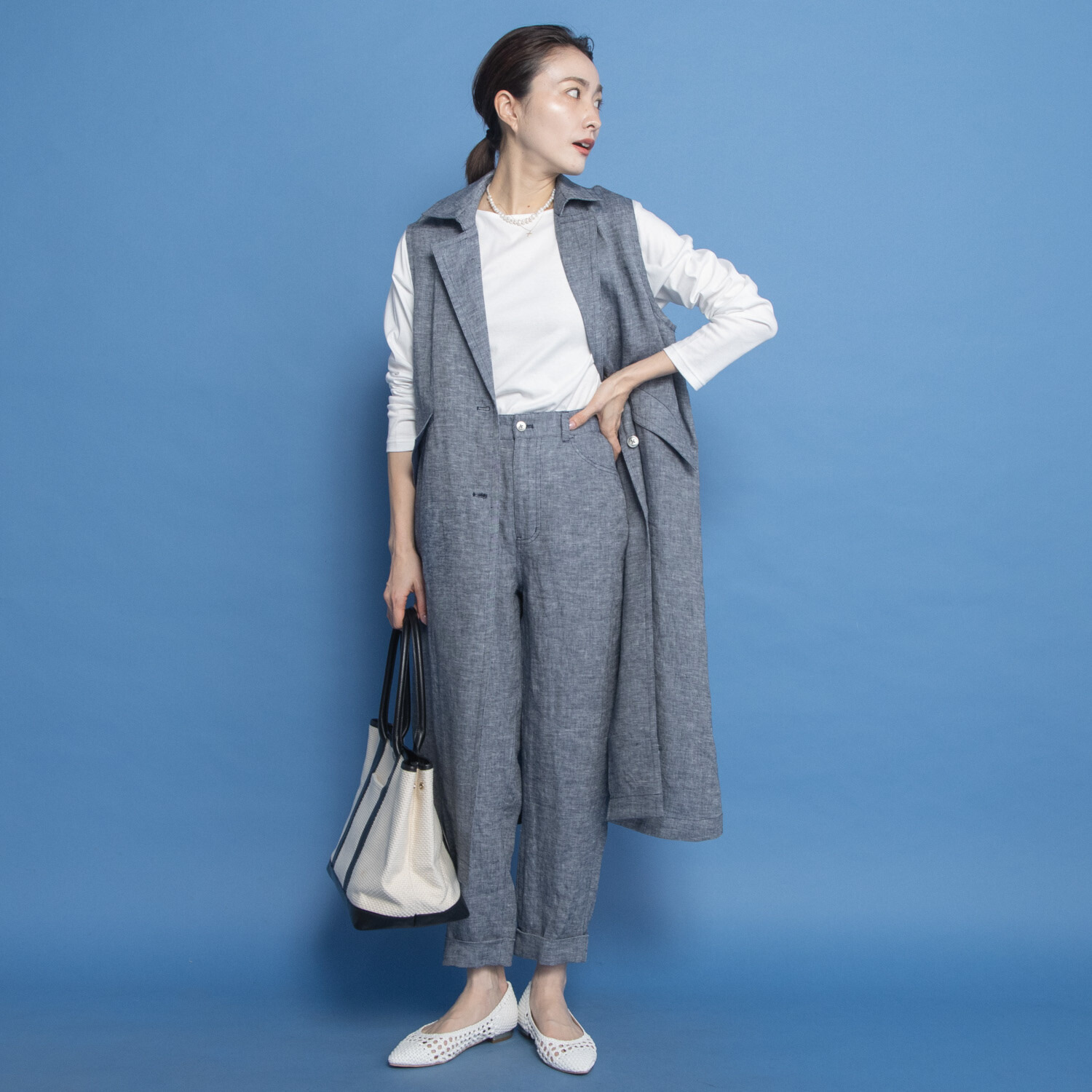 レア　ジェム リネンツイルで 優雅にまとう デザインロングベスト