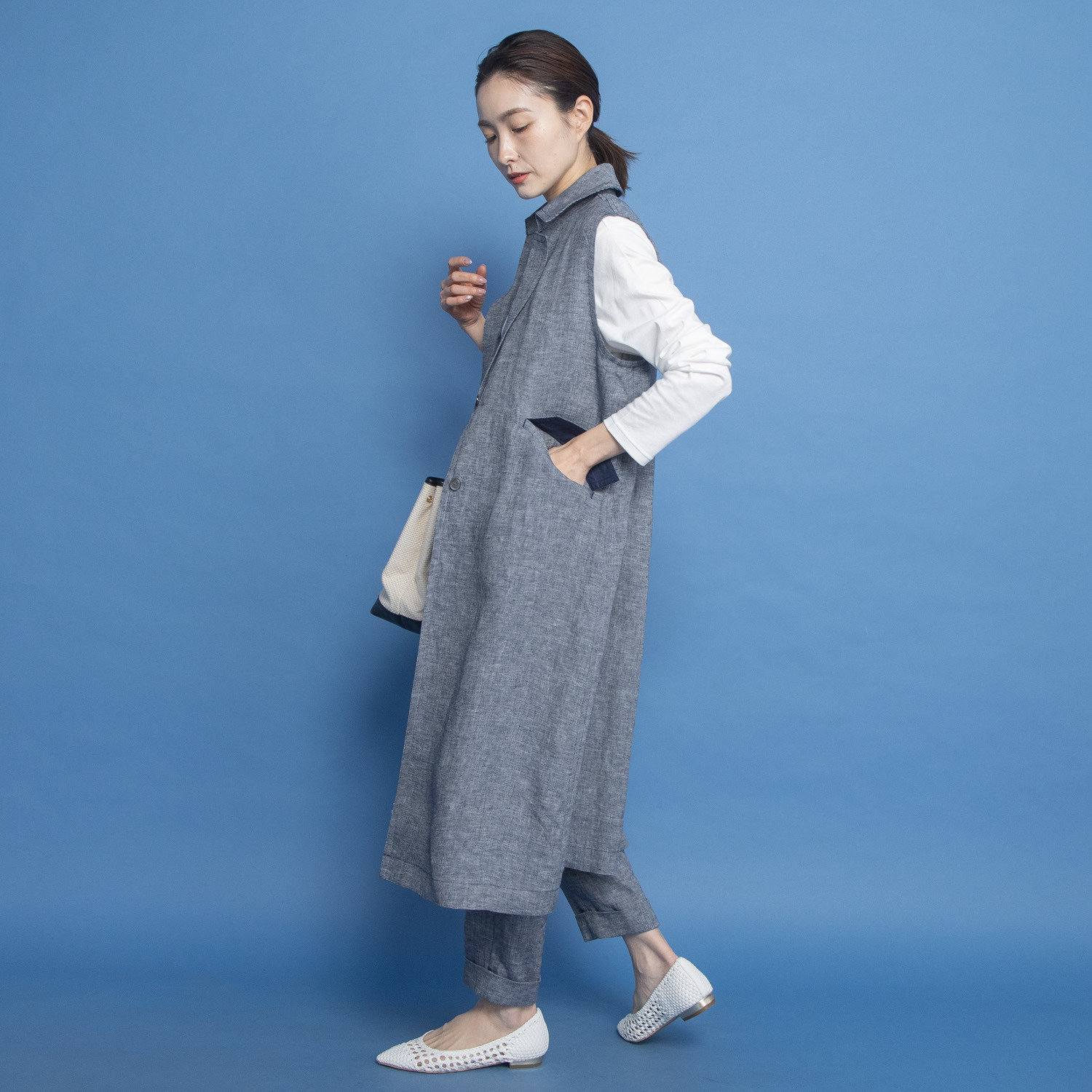 レア　ジェム リネンツイルで 優雅にまとう デザインロングベスト