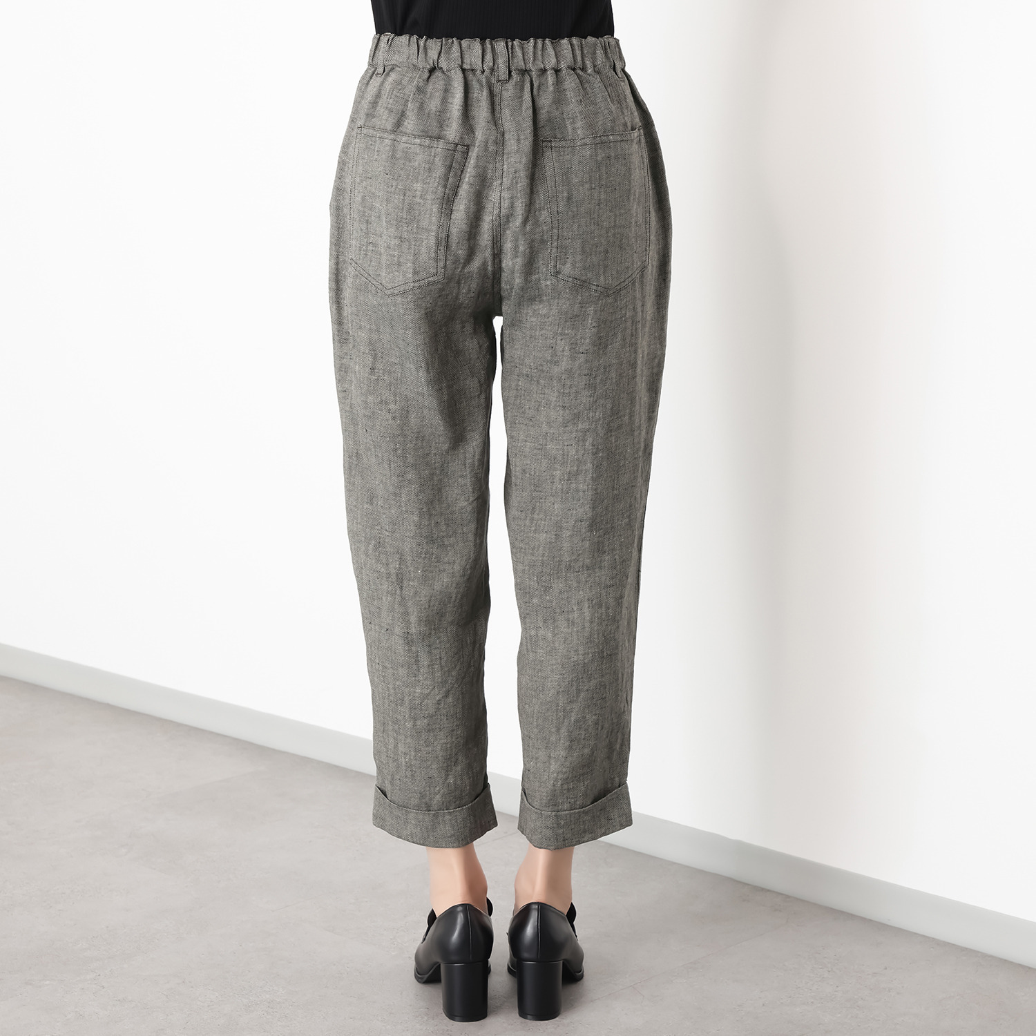 レア　ジェム リネンツイルで 優雅にスタイルカバー テーパードパンツ