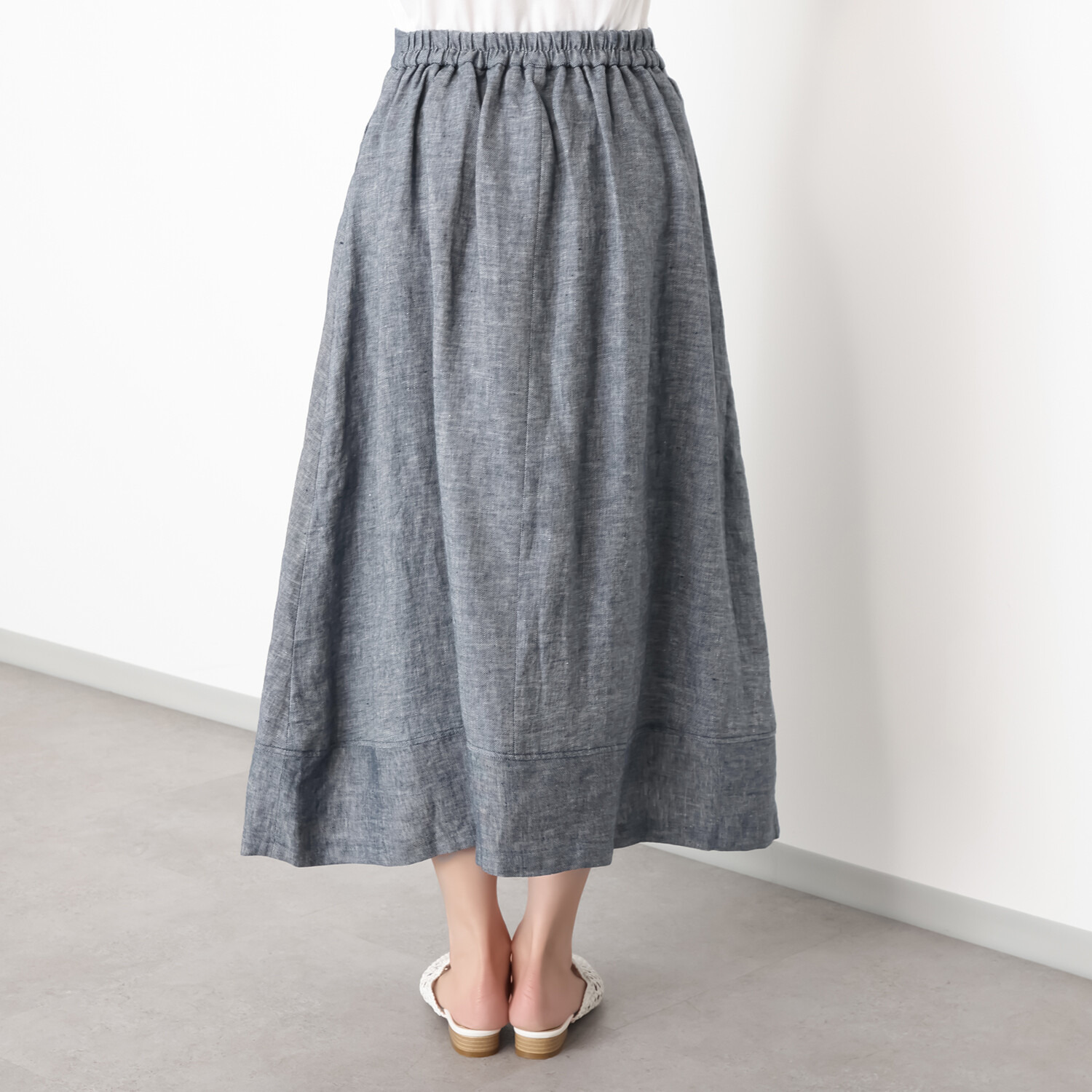 レア　ジェム リネンツイルで 優雅に揺らめく コクーンフレアースカート