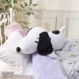 スヌーピー 特大抱きまくら