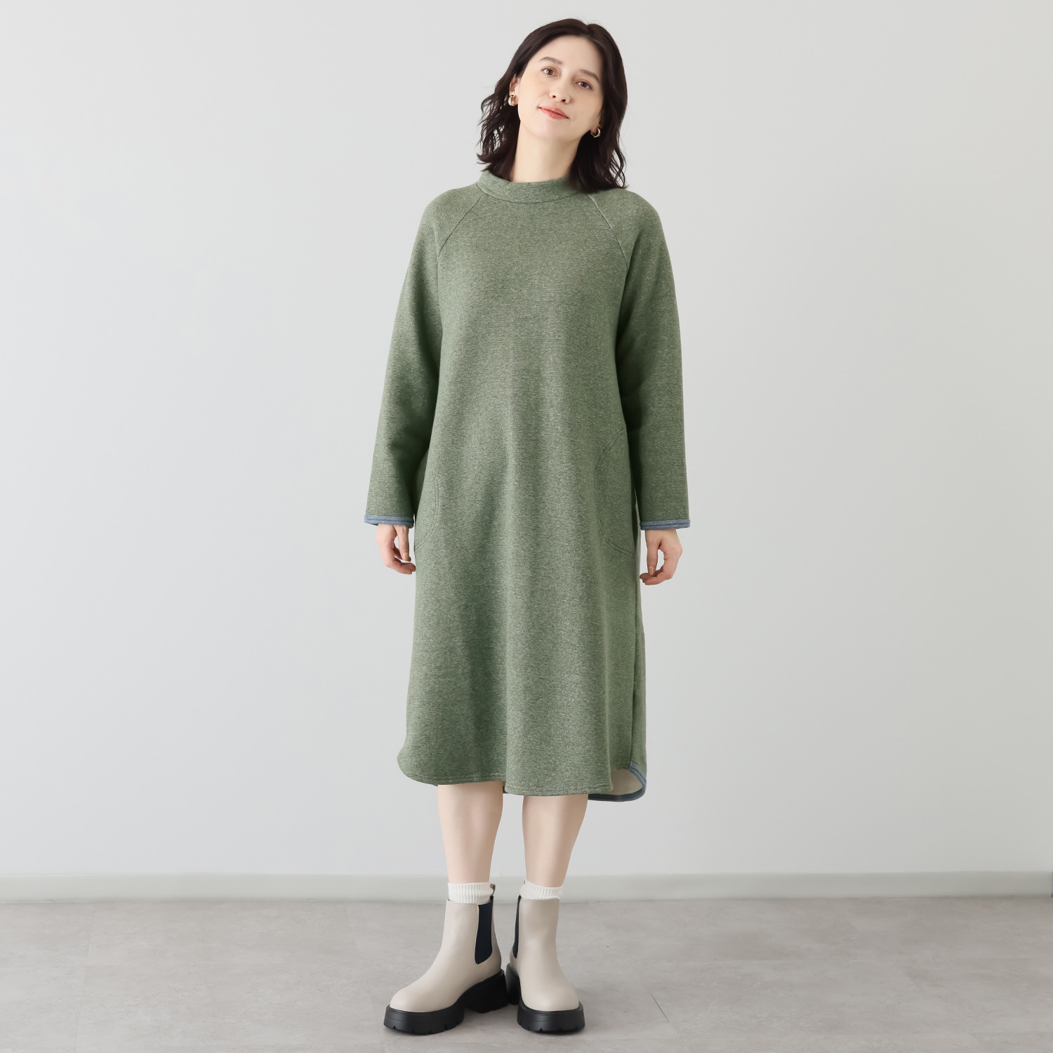 シロヤイチガントウキョウ リバーエース（Ｒ） 裏毛起毛 ラグランスリーブ ワンピース