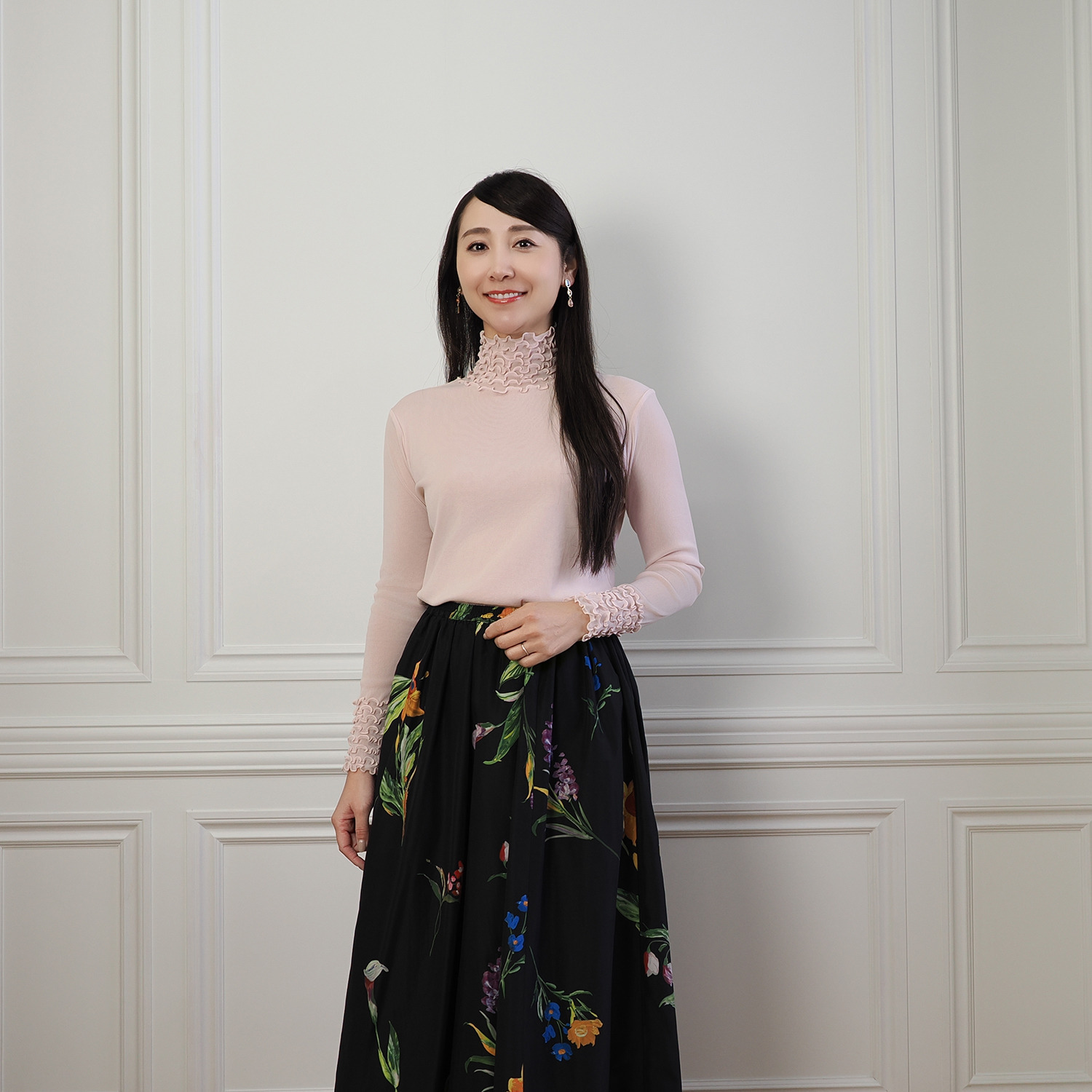 メッシュウィッシュ やわらか！　さらっと！ メッシュ素材！ フローラルネック プルオーバー