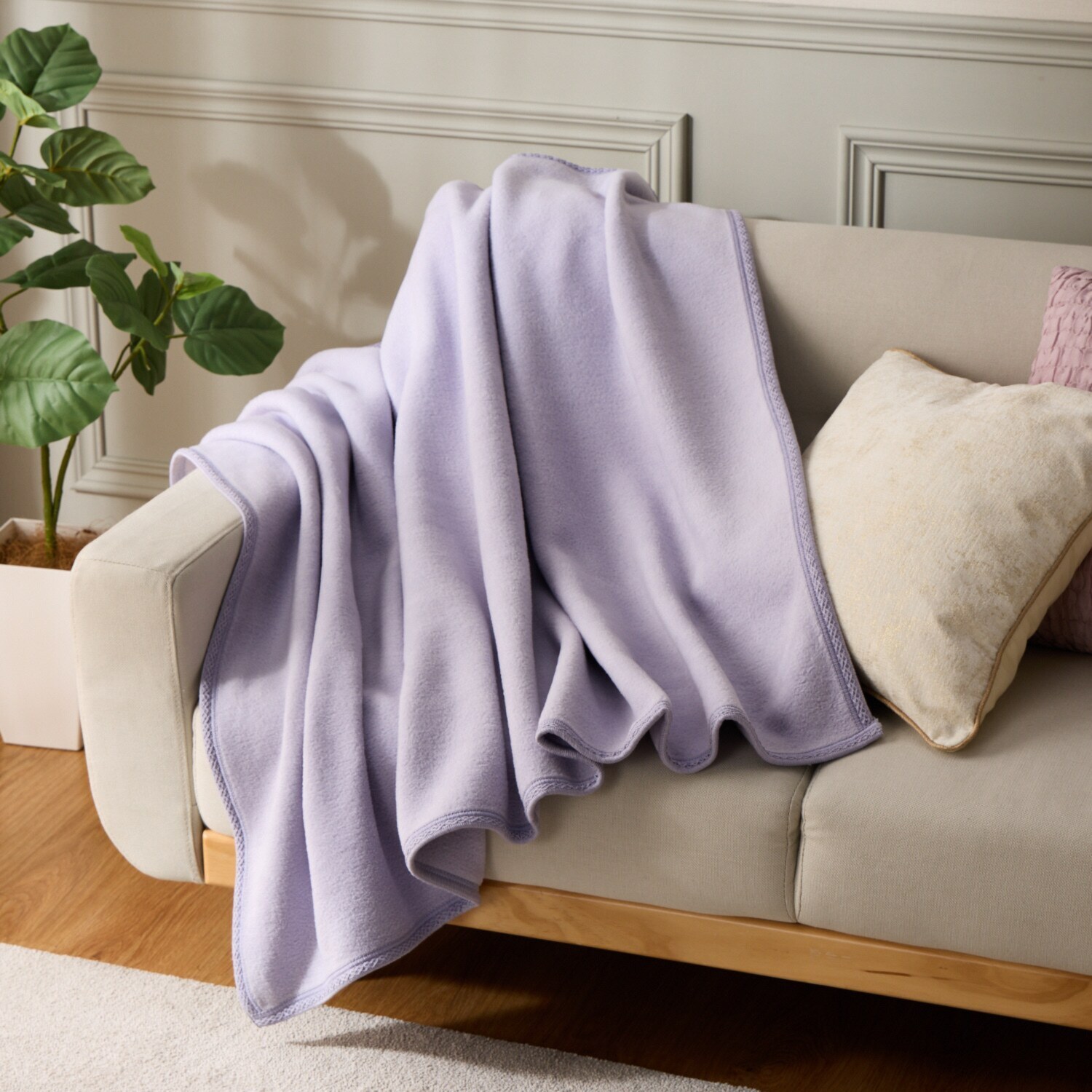 快眠博士 起毛師こだわりの仕上げ 天然シルクの シルクオーラ美 ハーフケット