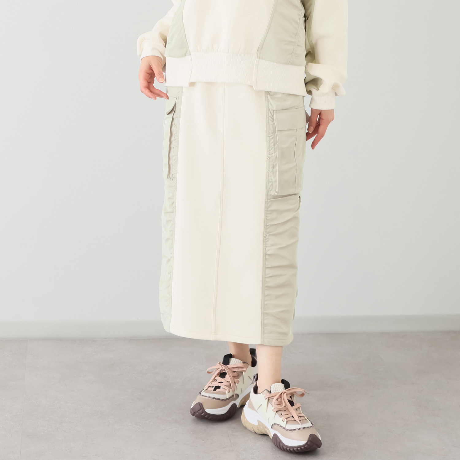 ヘブンアンドアース 裏起毛 異素材ミックスギャザー カーゴポケットスカート