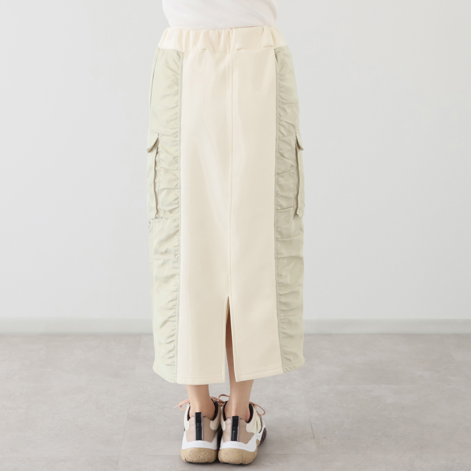 ヘブンアンドアース 裏起毛 異素材ミックスギャザー カーゴポケットスカート