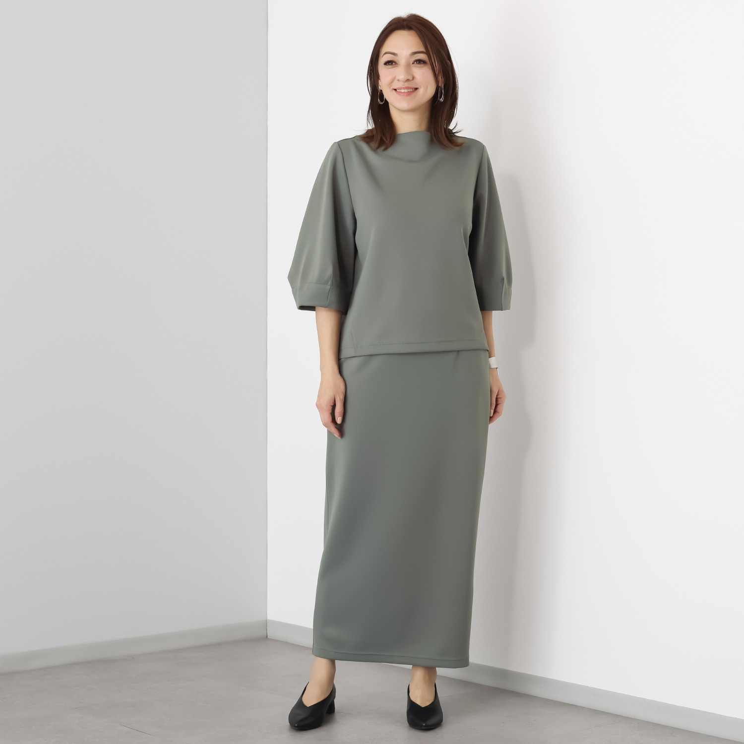 マンスリートライミー 着回し抜群 体形カバートップス＆ すっきりスカートセット