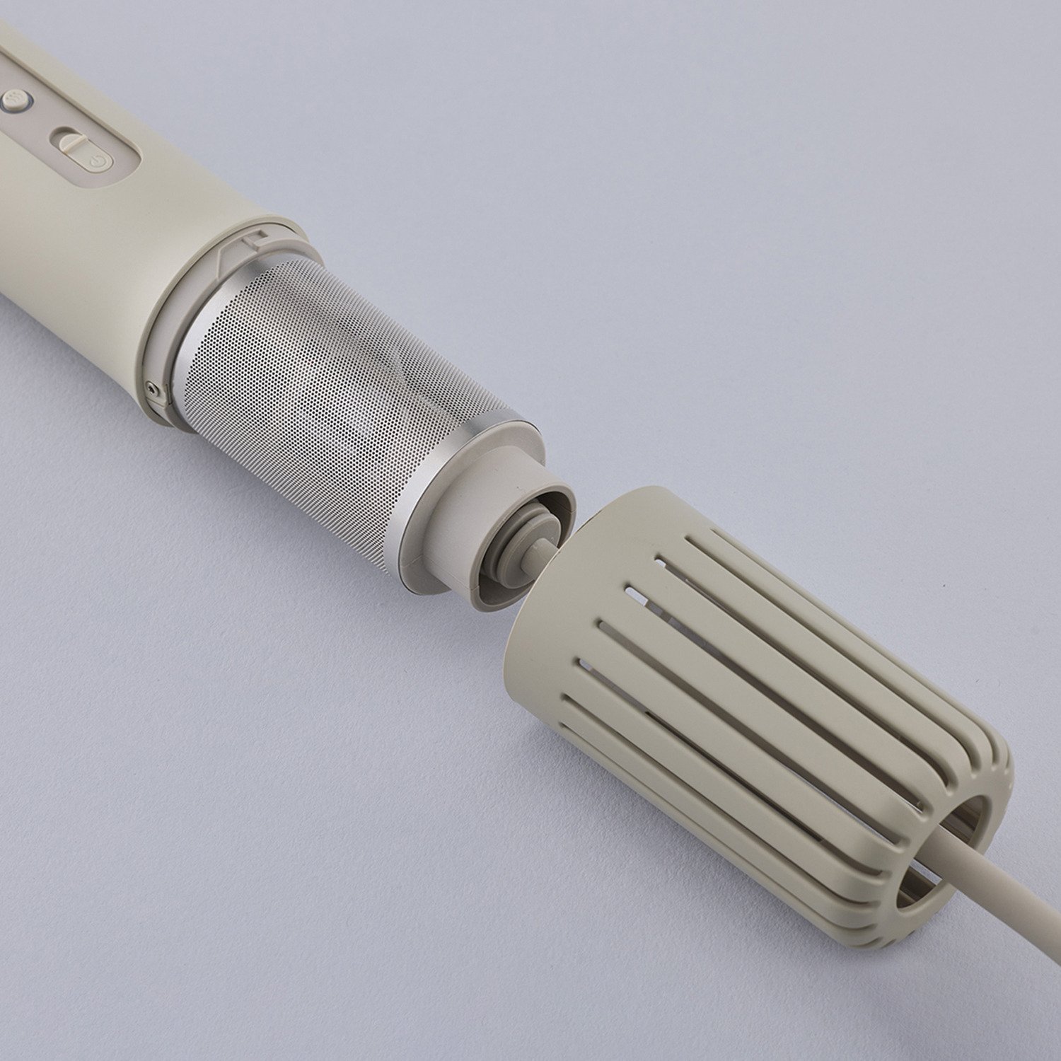 カドー 軽量スリム＆ 驚くほど手軽に使えて パワフル風量で暖める！ ふとん乾燥機　フェーン ＦＥＮ−００２