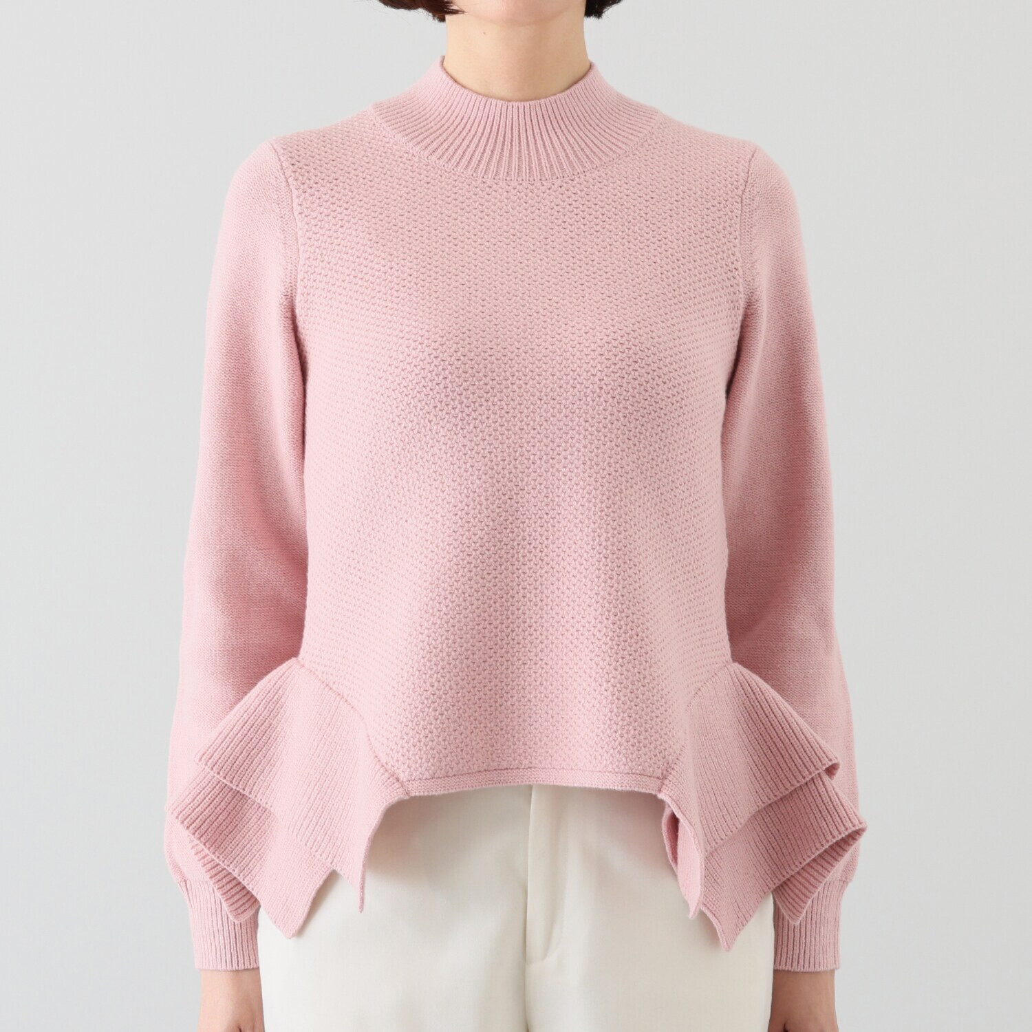 マダムヒロコ ペプラムデザイン ハイネック プルオーバー