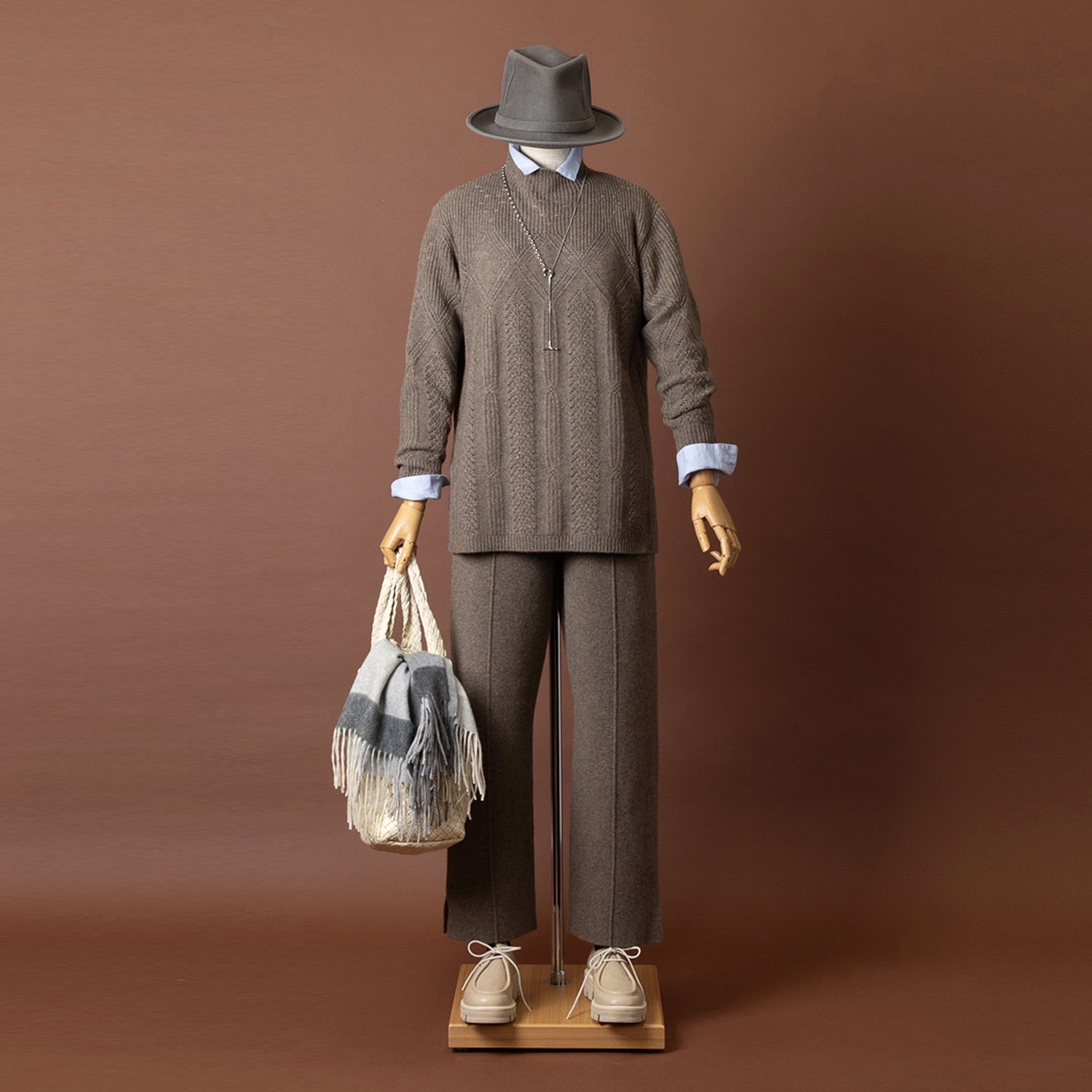 ネイチャーズ 無染色ヤク ミラノリブ ニットパンツ