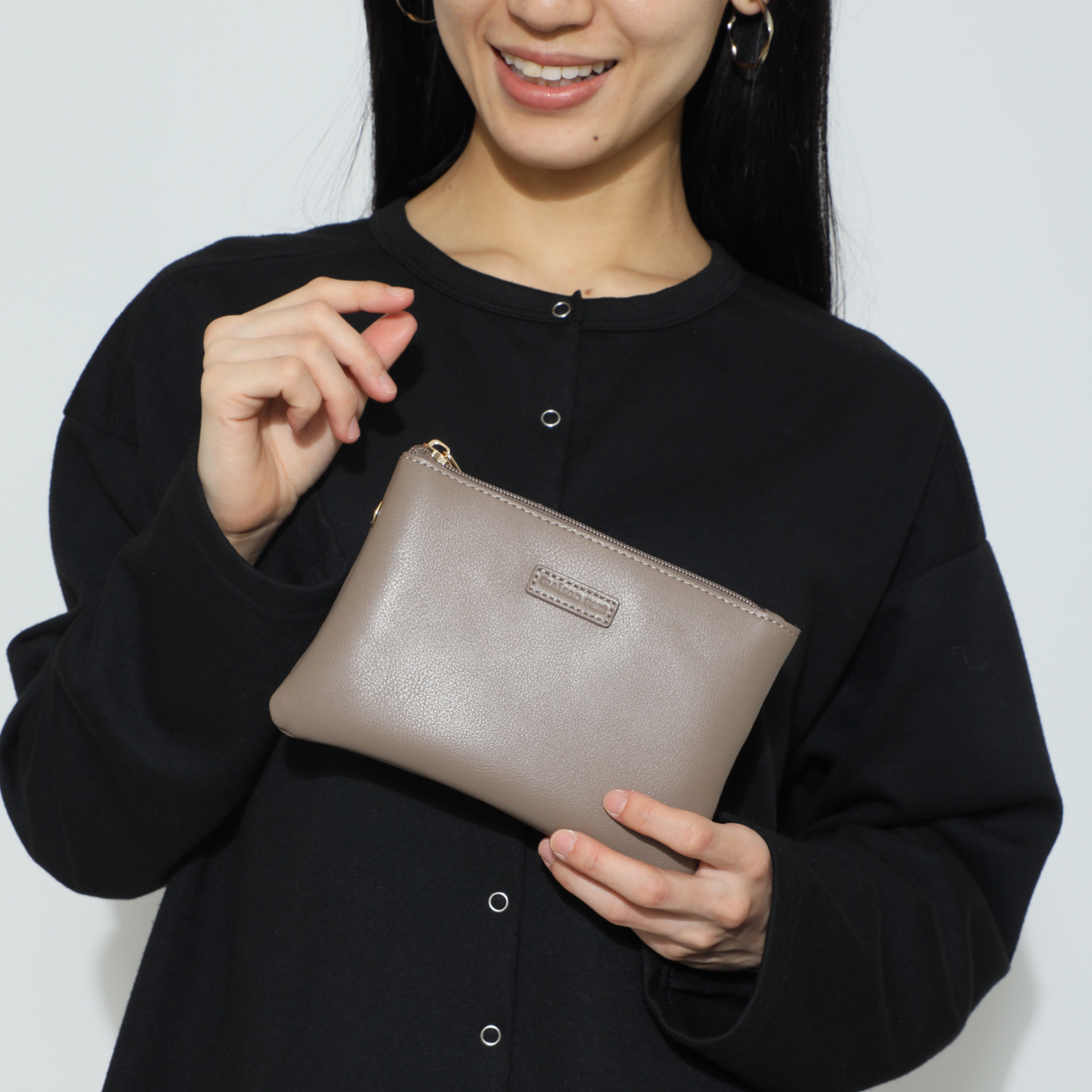 メゾンヴェール はっ水ナイロン リボンハンドル ＭＶキルティング ２ウェイトートバッグ ＜ポーチ付＞