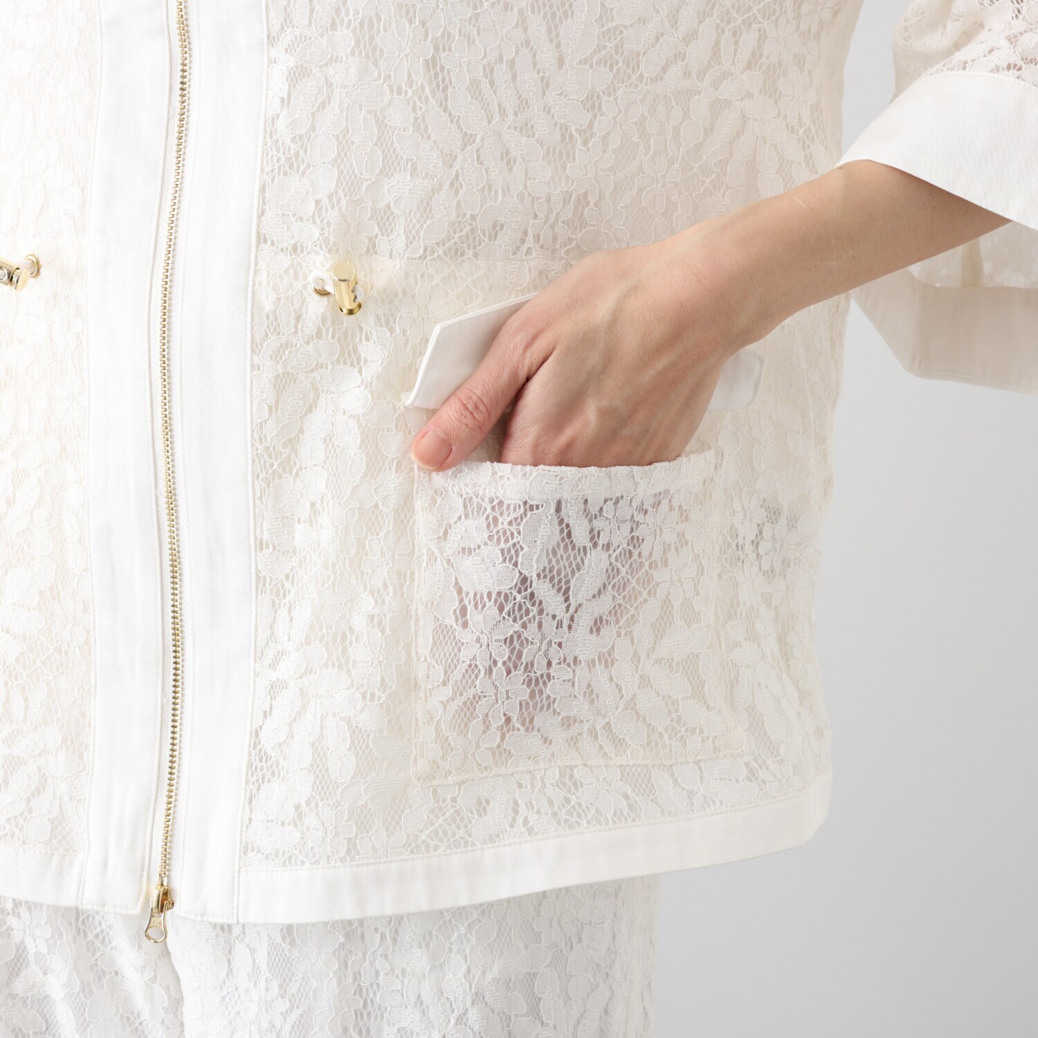 ベラデッソグラツィア ボタニカル柄レース ジャケット