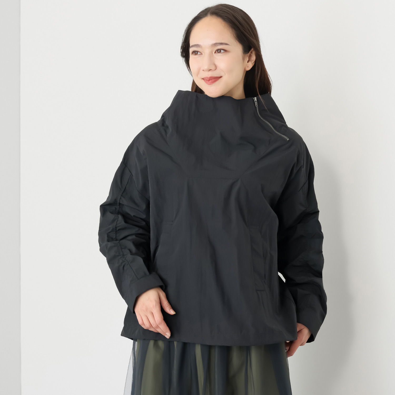 コモエリークローゼット ゆるネックが揺れる リラックストップス