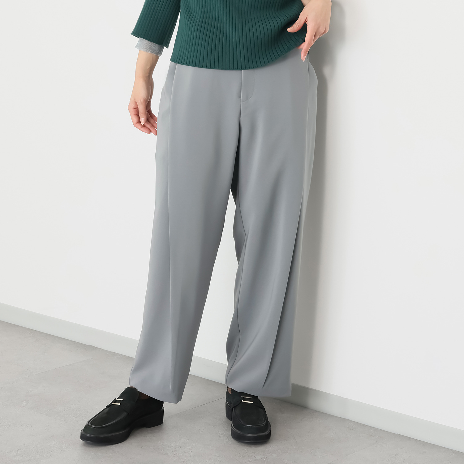 コモエリークローゼット ダイアゴナル タックパンツ