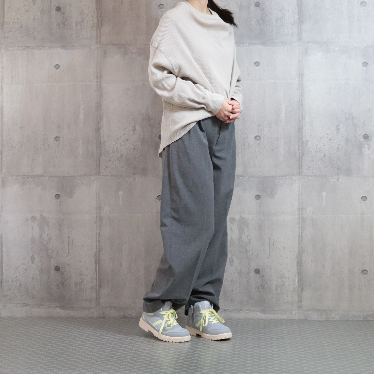 モズ 防水・はっ水・軽量 ファスナー付スニーカー