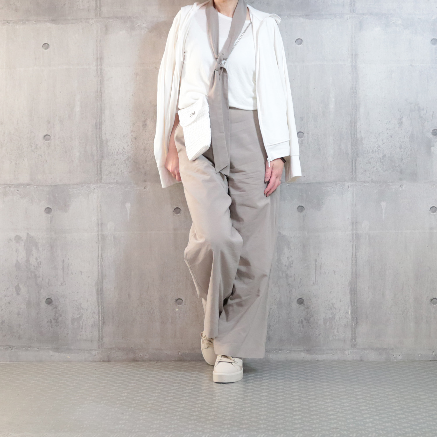 モズ 防水・軽量 厚底プラットフォーム スニーカー