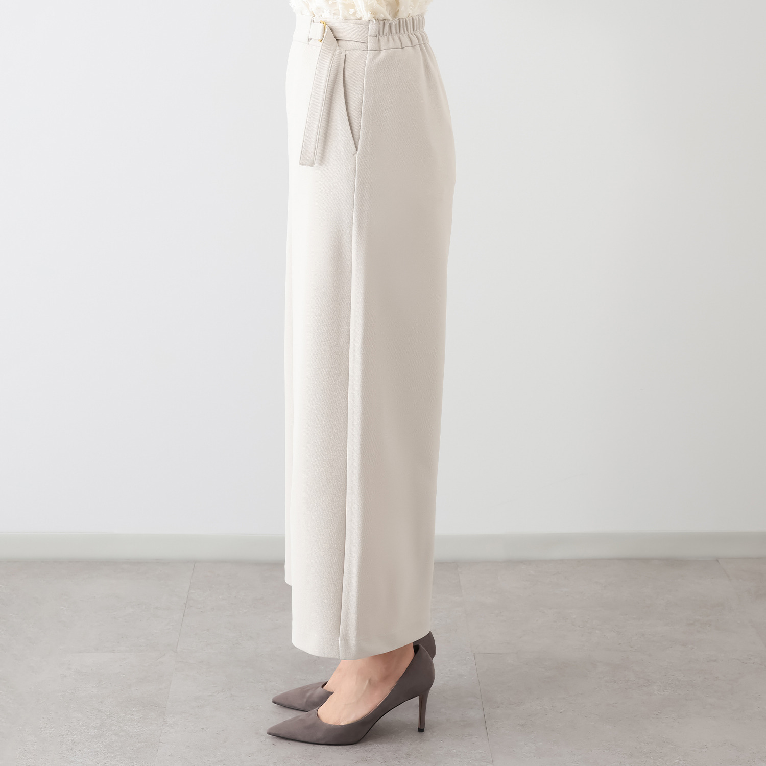 エアリーフェアリー ストレッチカルゼ 飾りベルトワイドパンツ