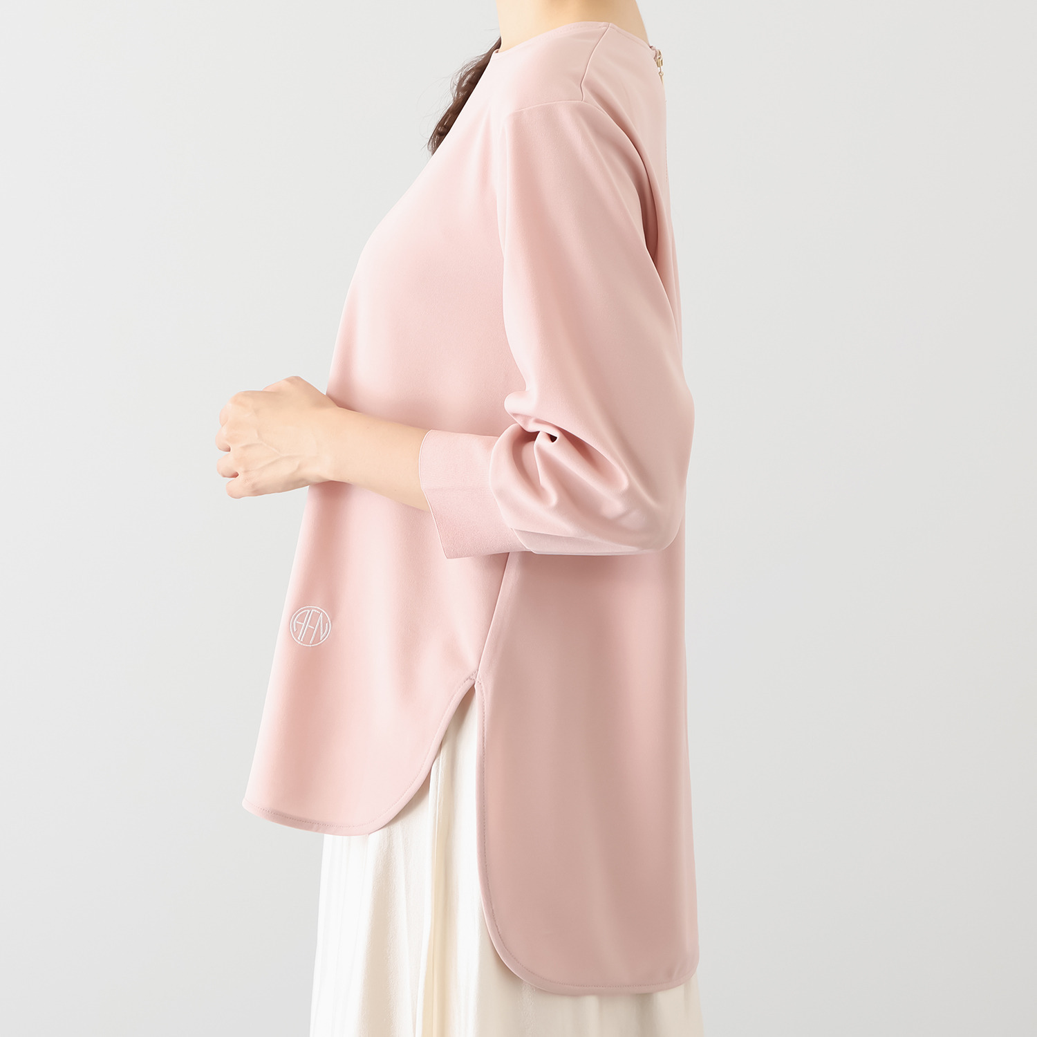 エアリーフェアリー きれいめクルーネック ラウンドヘムプルオーバー