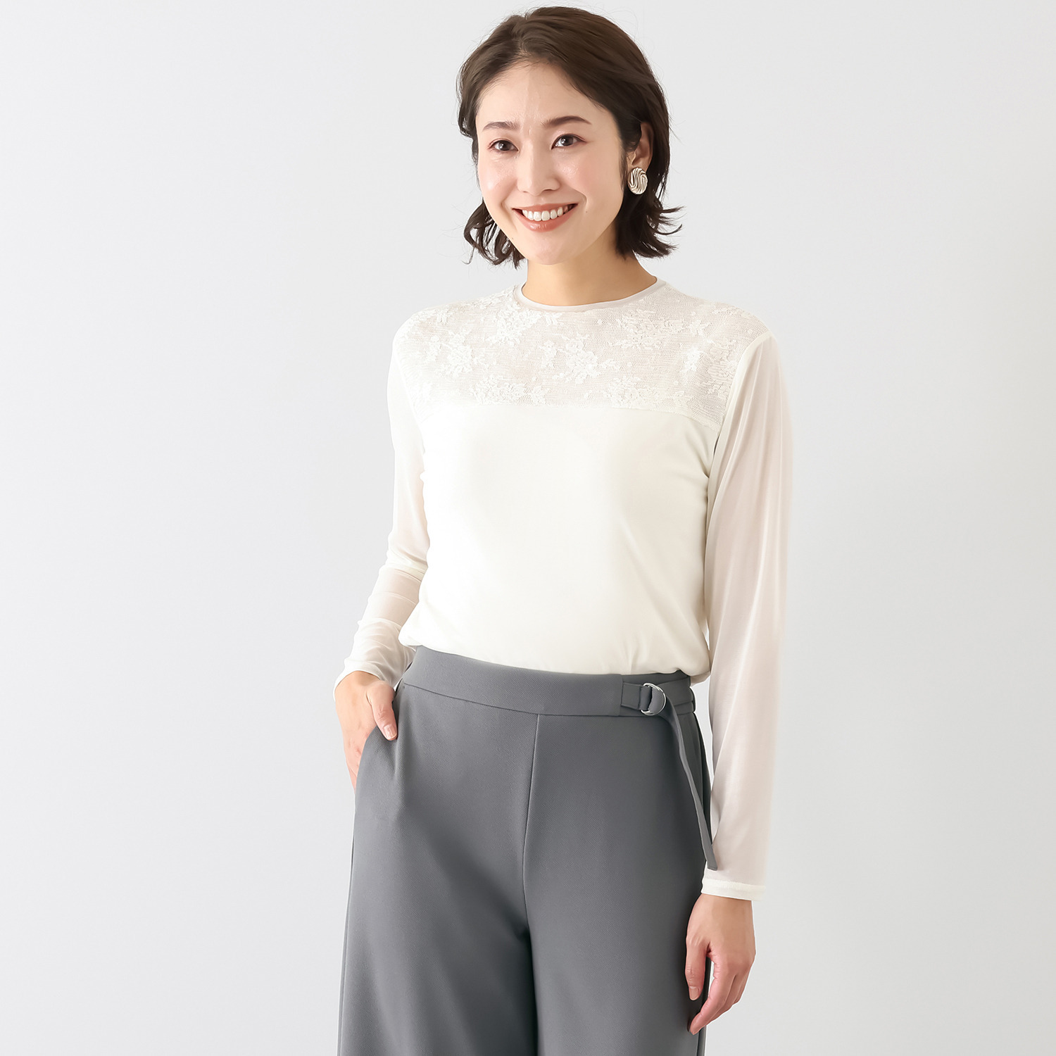 エアリーフェアリー スパンコールレース アクセント プルオーバー