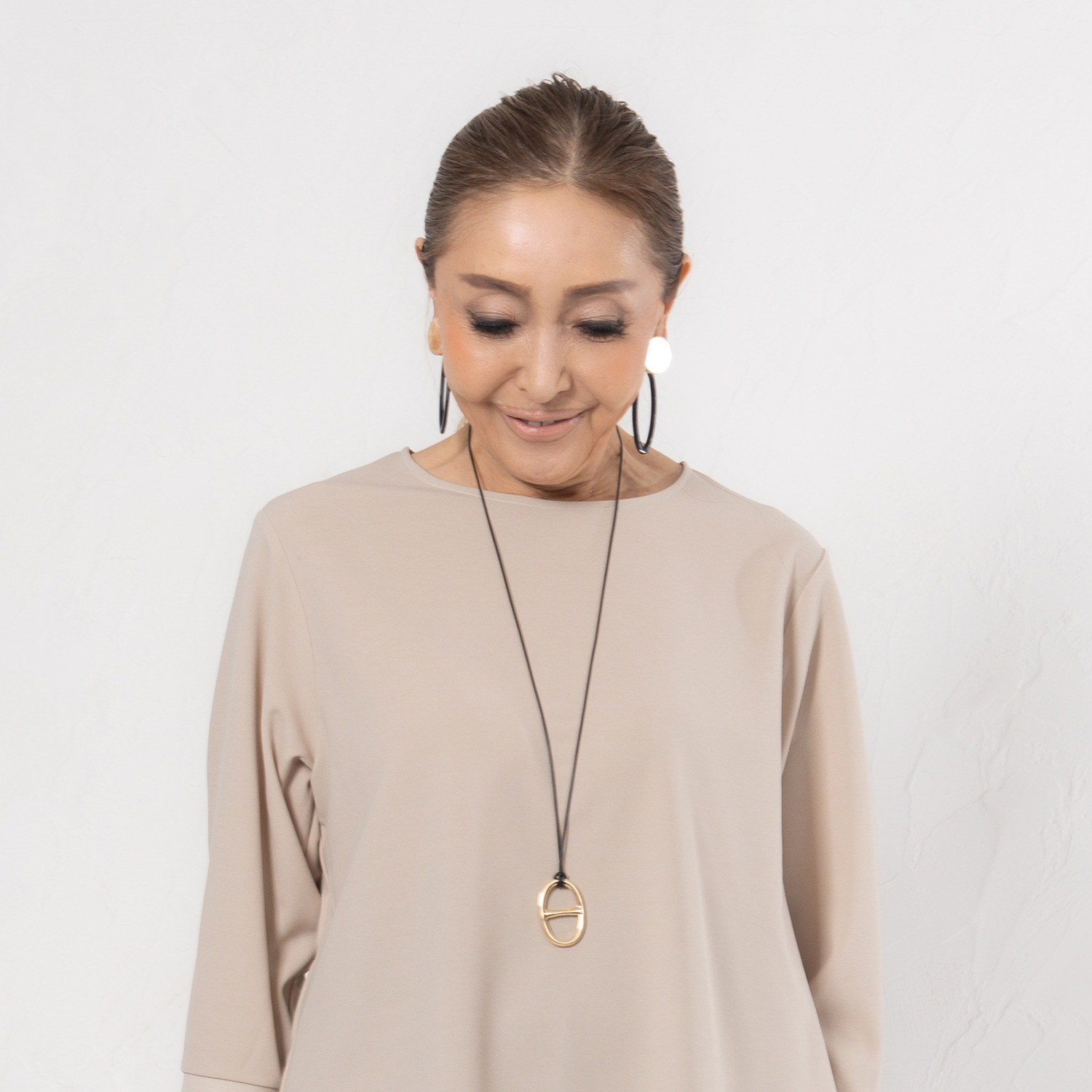 エアリーフェアリー オーバルライン メタルコードペンダント