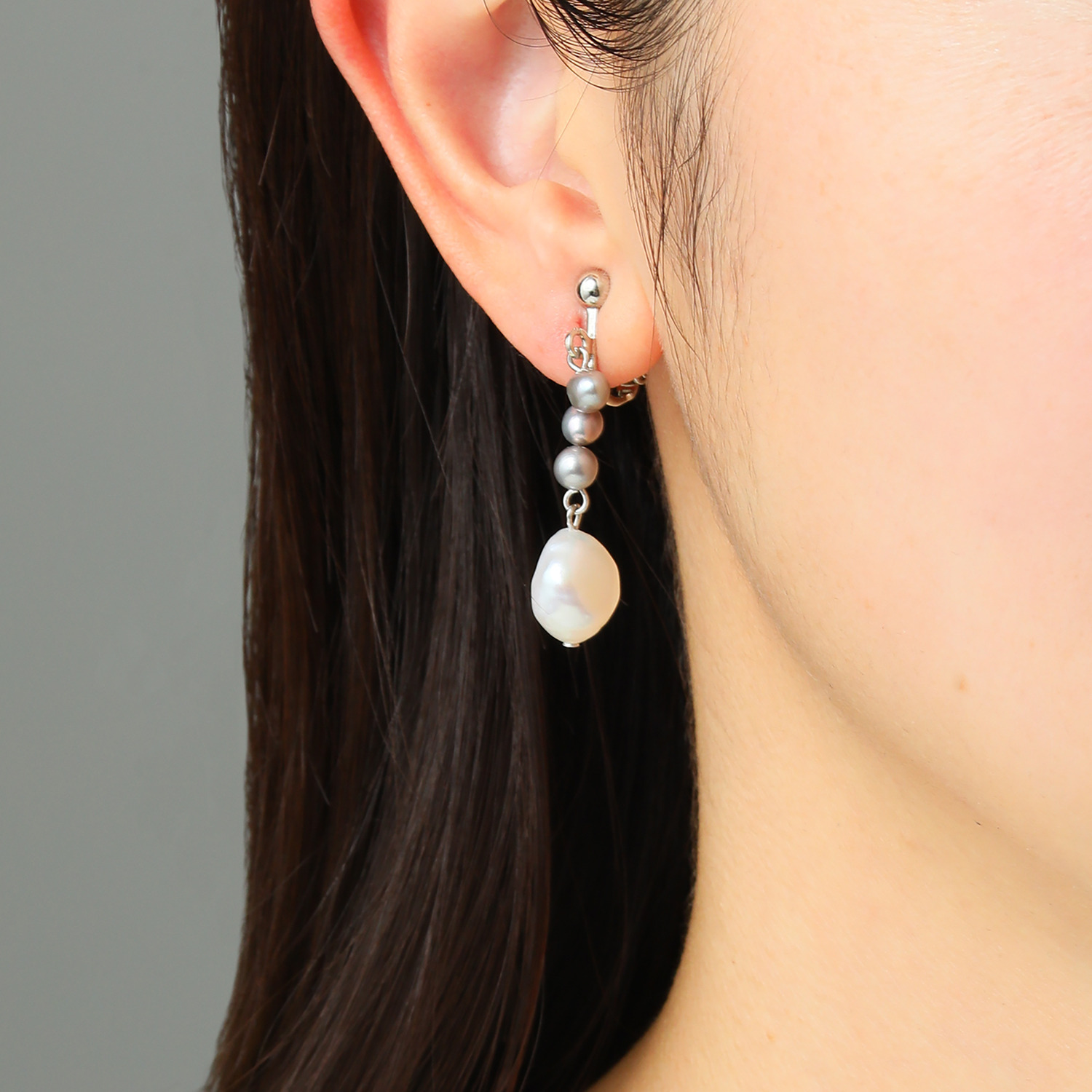 グランシフォレ 淡水パール スウィング イヤリング／ピアス