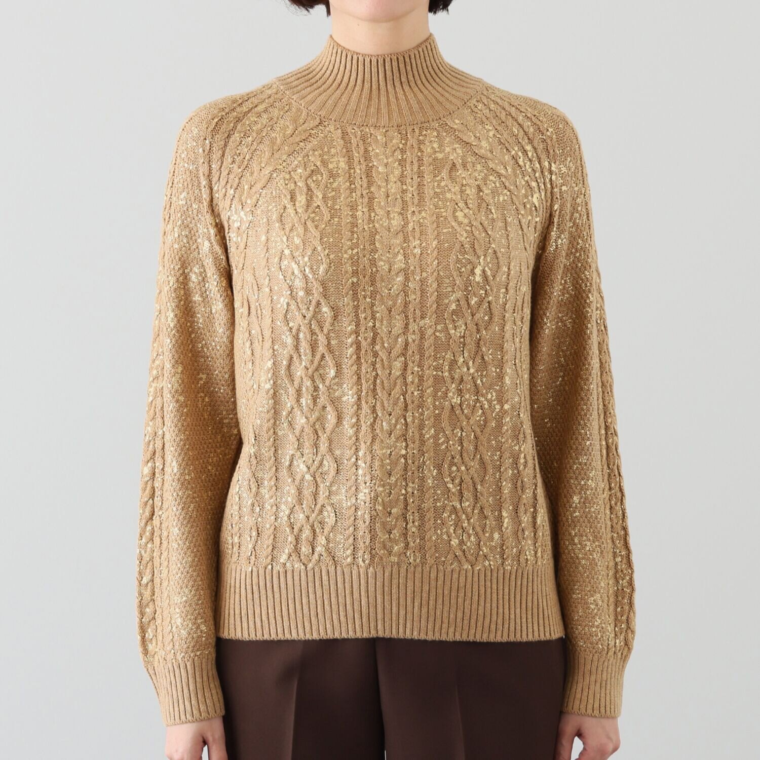 キョウコ　ヒガ 箔プリント ケーブルニット