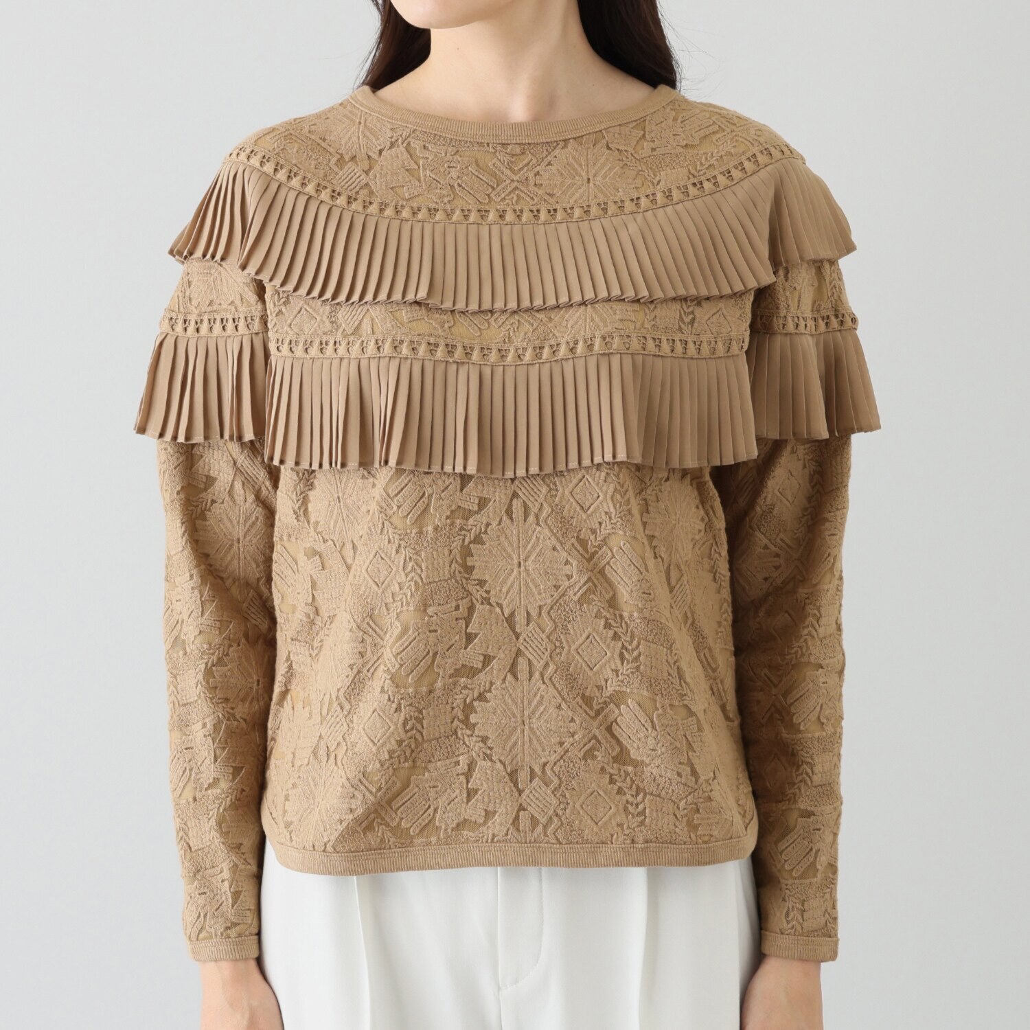 キョウコ　ヒガ シフォンプリーツ 刺しゅうチュール プルオーバー