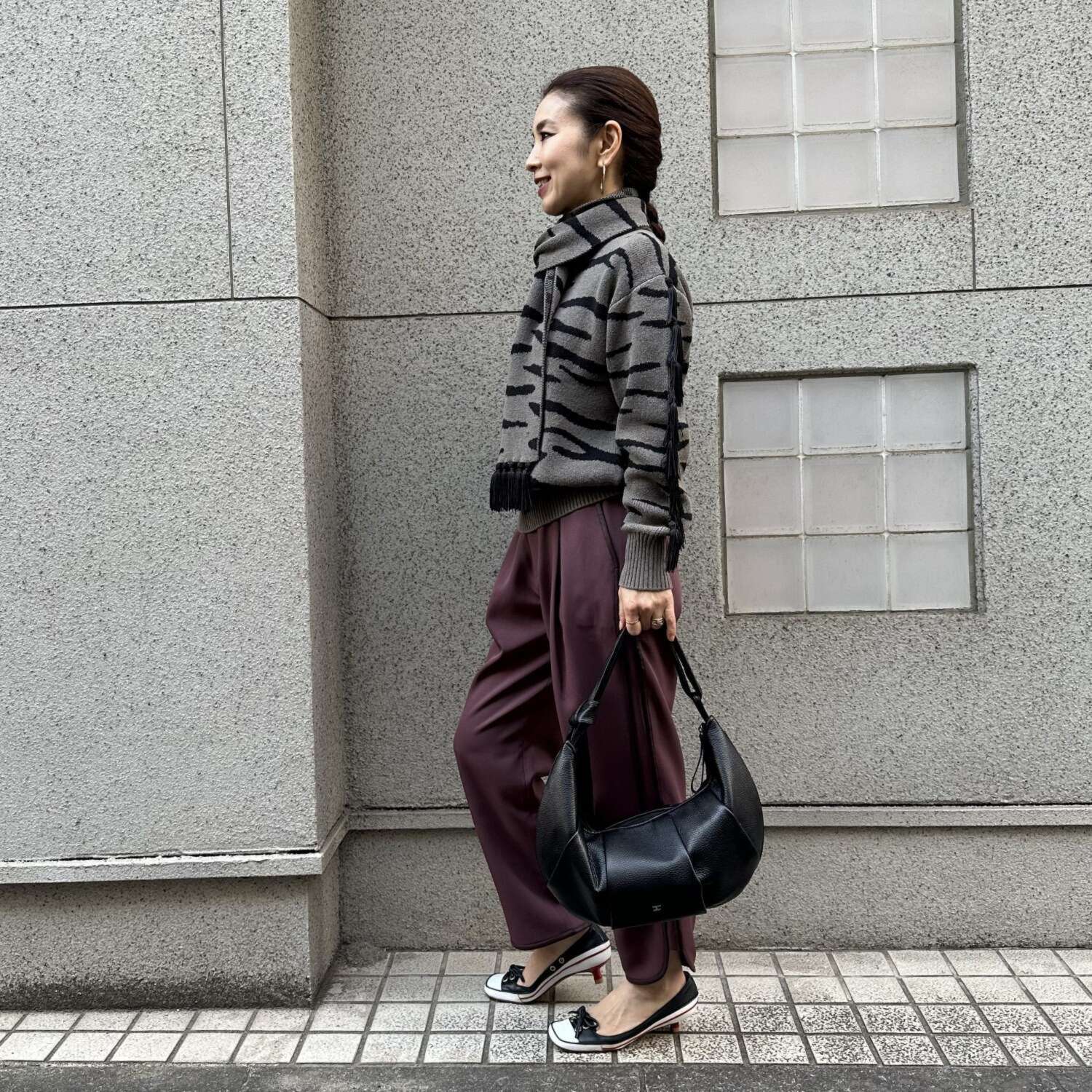 タマミ　ワタナベ フサフサ　ゼブラ ニットプルオーバー