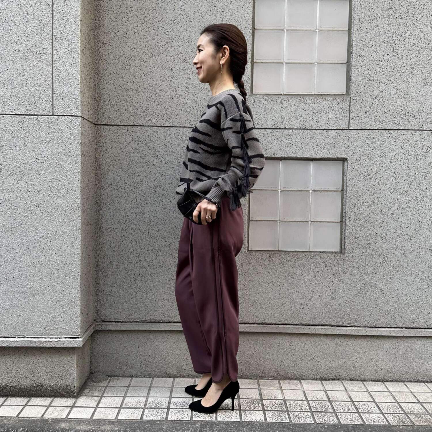 タマミ　ワタナベ フサフサ　ゼブラ ニットプルオーバー