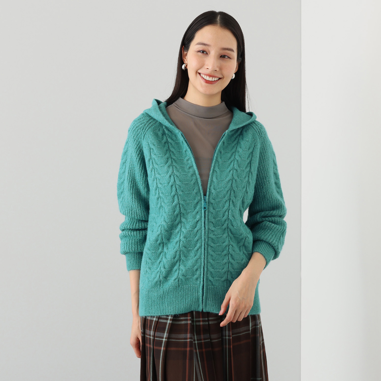 エムズ　スタイル ケーブル編アクセント ジップアップデザイン ニットパーカーブルゾン
