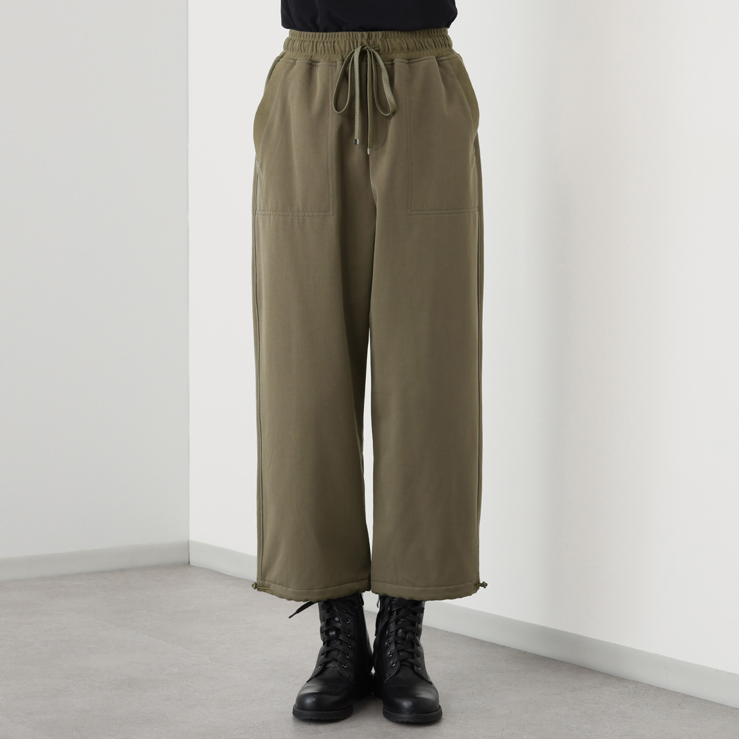 エムズ　スタイル 裏起毛ツイル バックシームアクセント 裾ドロストデザイン ベイカーセミワイドパンツ ＜股下６２ｃｍ＞