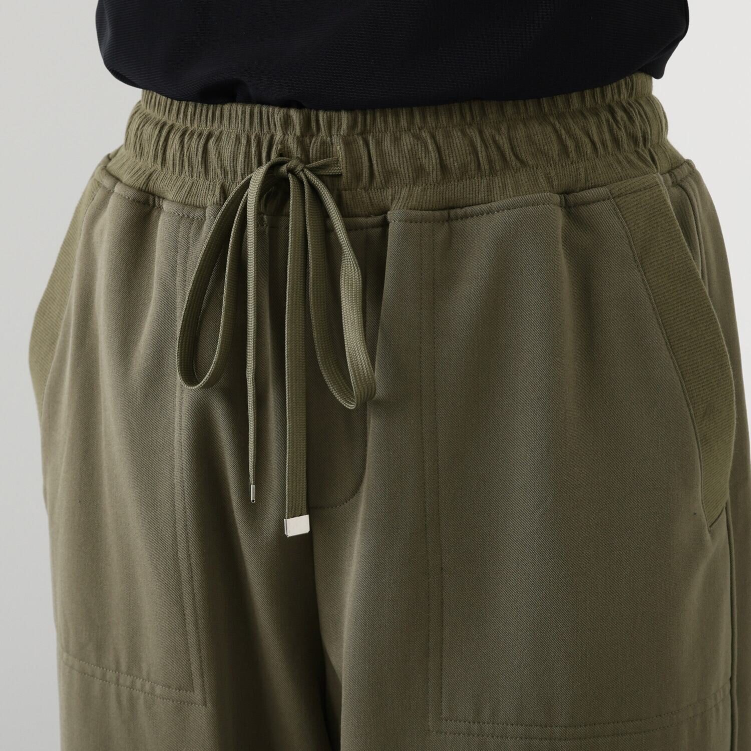 エムズ　スタイル 裏起毛ツイル バックシームアクセント 裾ドロストデザイン ベイカーセミワイドパンツ ＜股下６２ｃｍ＞