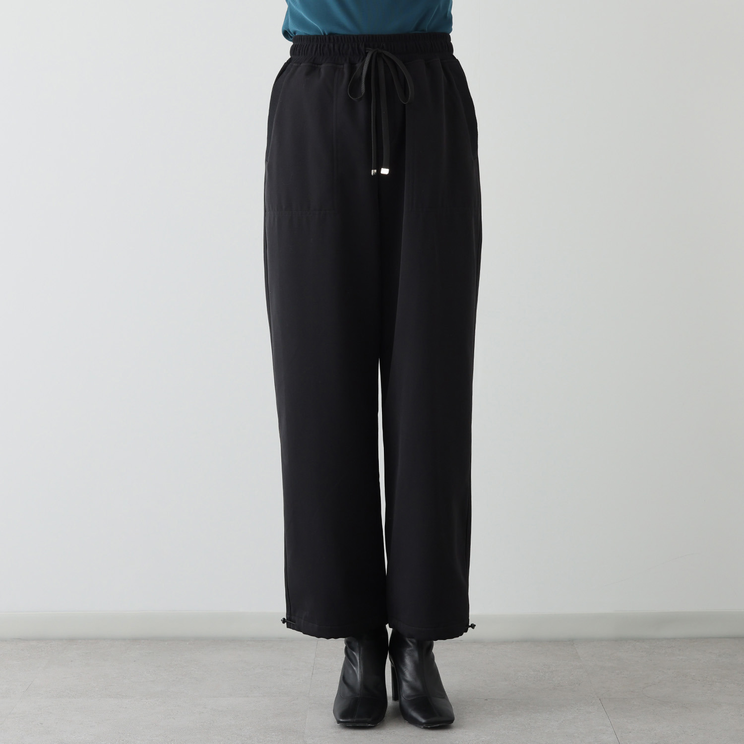 エムズ　スタイル 裏起毛ツイル バックシームアクセント 裾ドロストデザイン ベイカーセミワイドパンツ ＜股下７０ｃｍ＞