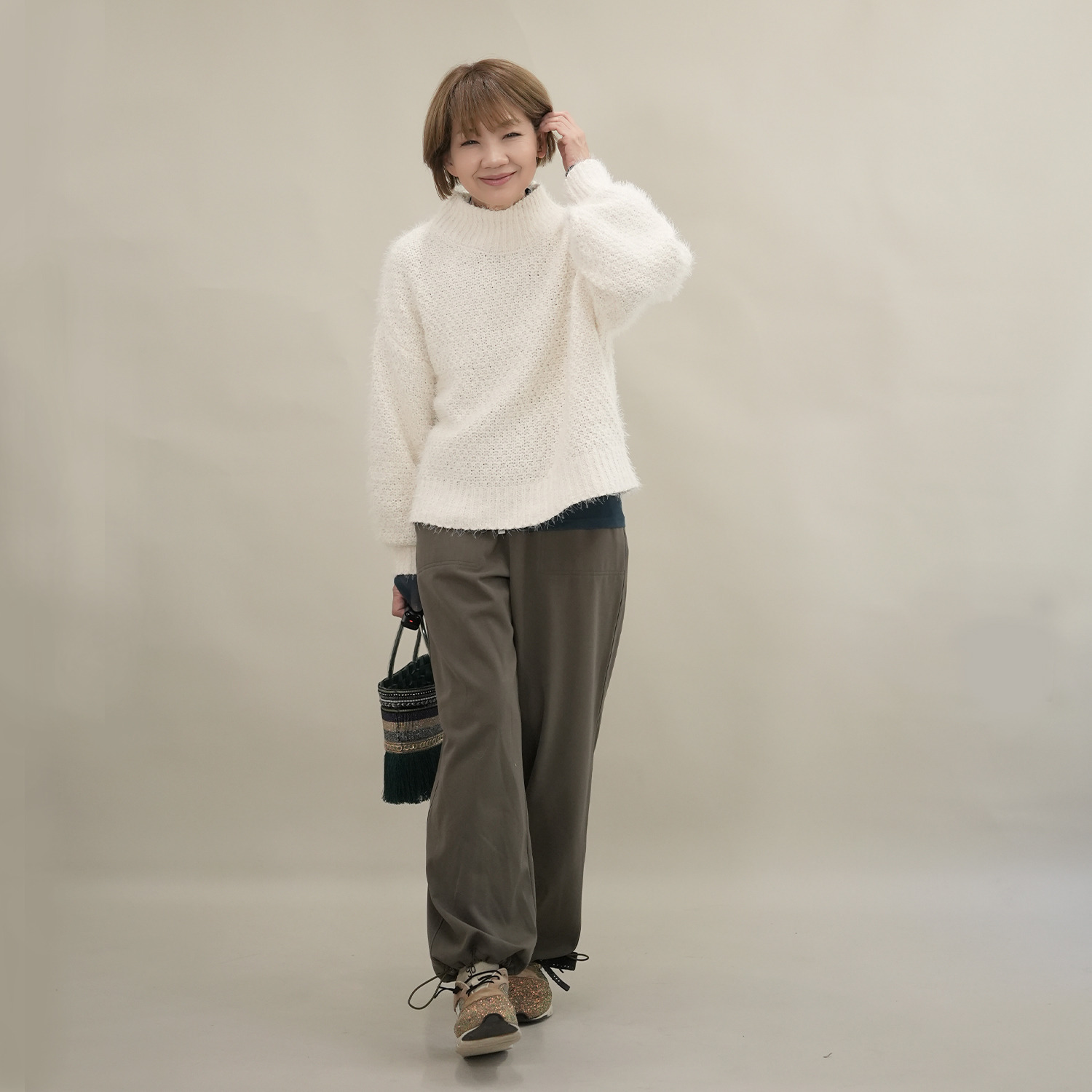 エムズ　スタイル 裏起毛ツイル バックシームアクセント 裾ドロストデザイン ベイカーセミワイドパンツ ＜股下７０ｃｍ＞