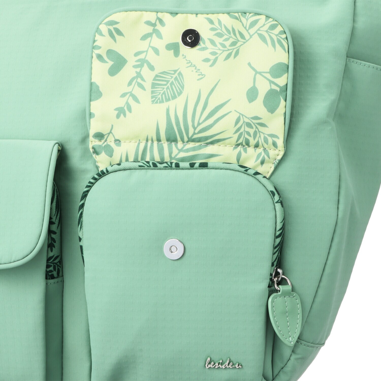 ビサイユ ２０周年アニバーサリー はっ水 “ボタニカーラ” きれいめ大容量Ｂ４ ３ウェイトートバッグ