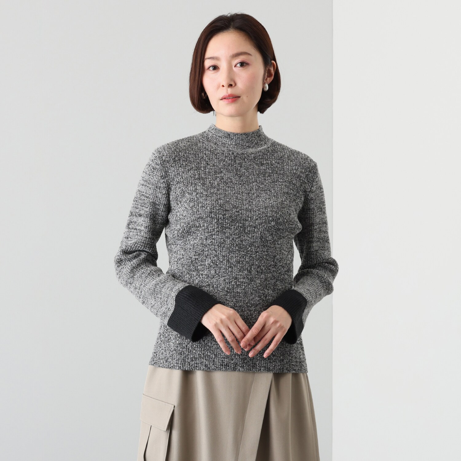 マチュート 配色で魅せるセンス 大人の洒落感 ニットプルオーバー