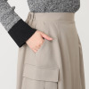 マチュート ポケットが主役 こなれラップ風スカート